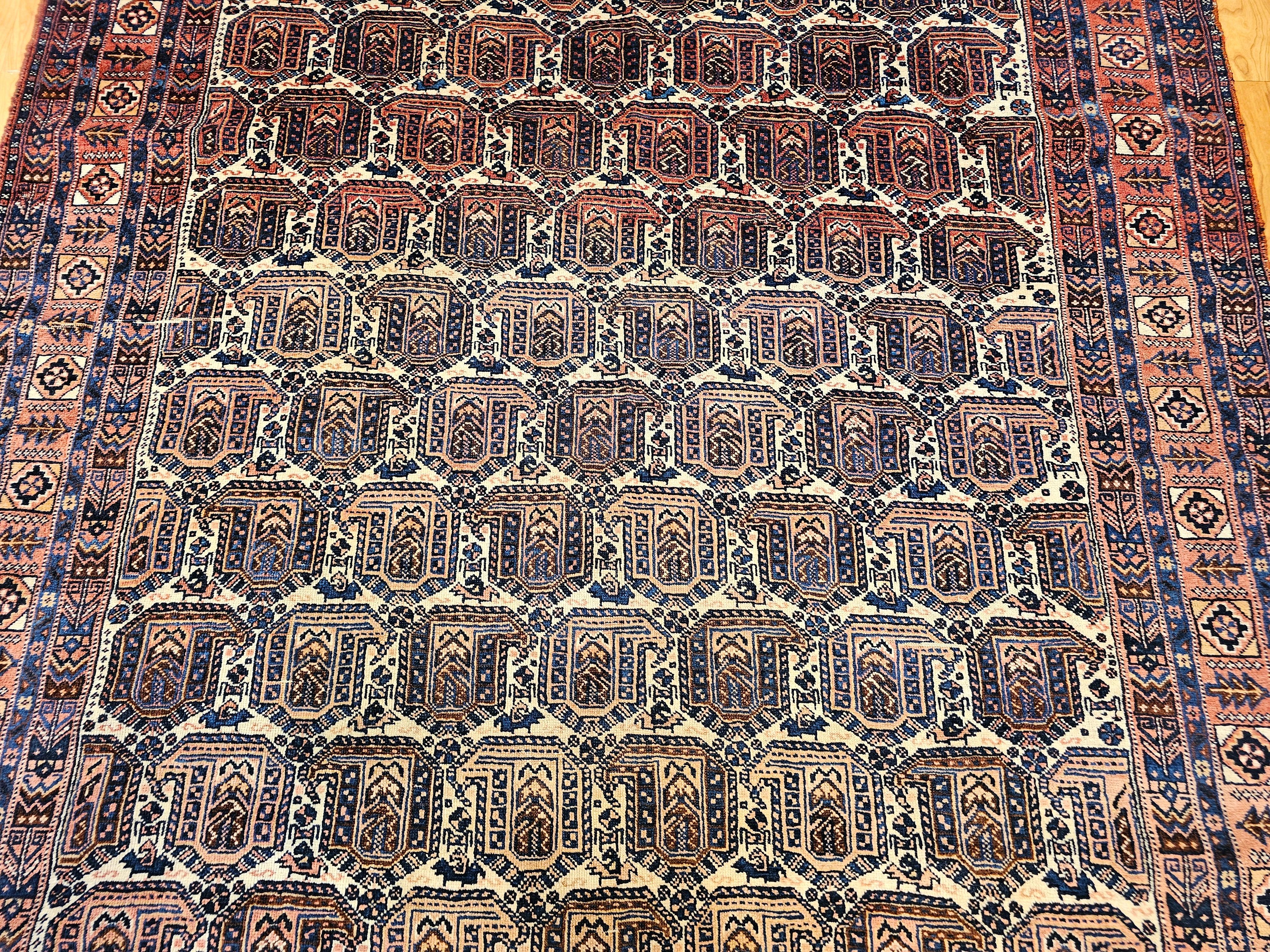 Alfombra tribal persa Afshar de principios del siglo XX con estampado de cachemira Teñido con vegetales en venta