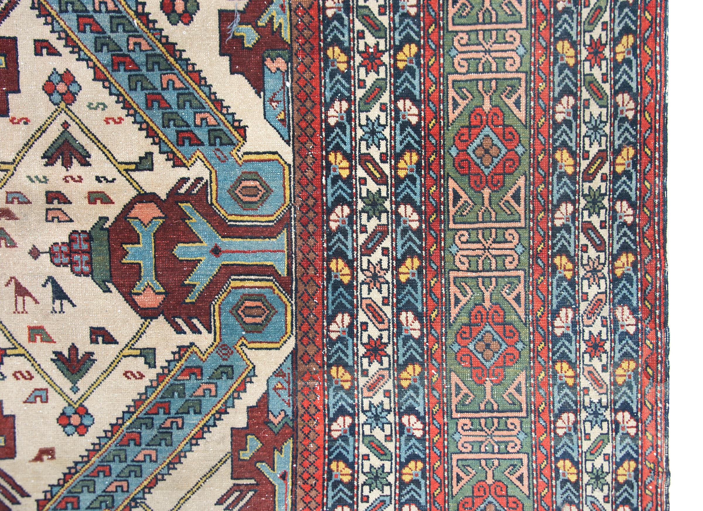 Persischer Ardabil-Teppich des frühen 20. Jahrhunderts im Zustand „Gut“ im Angebot in Chicago, IL