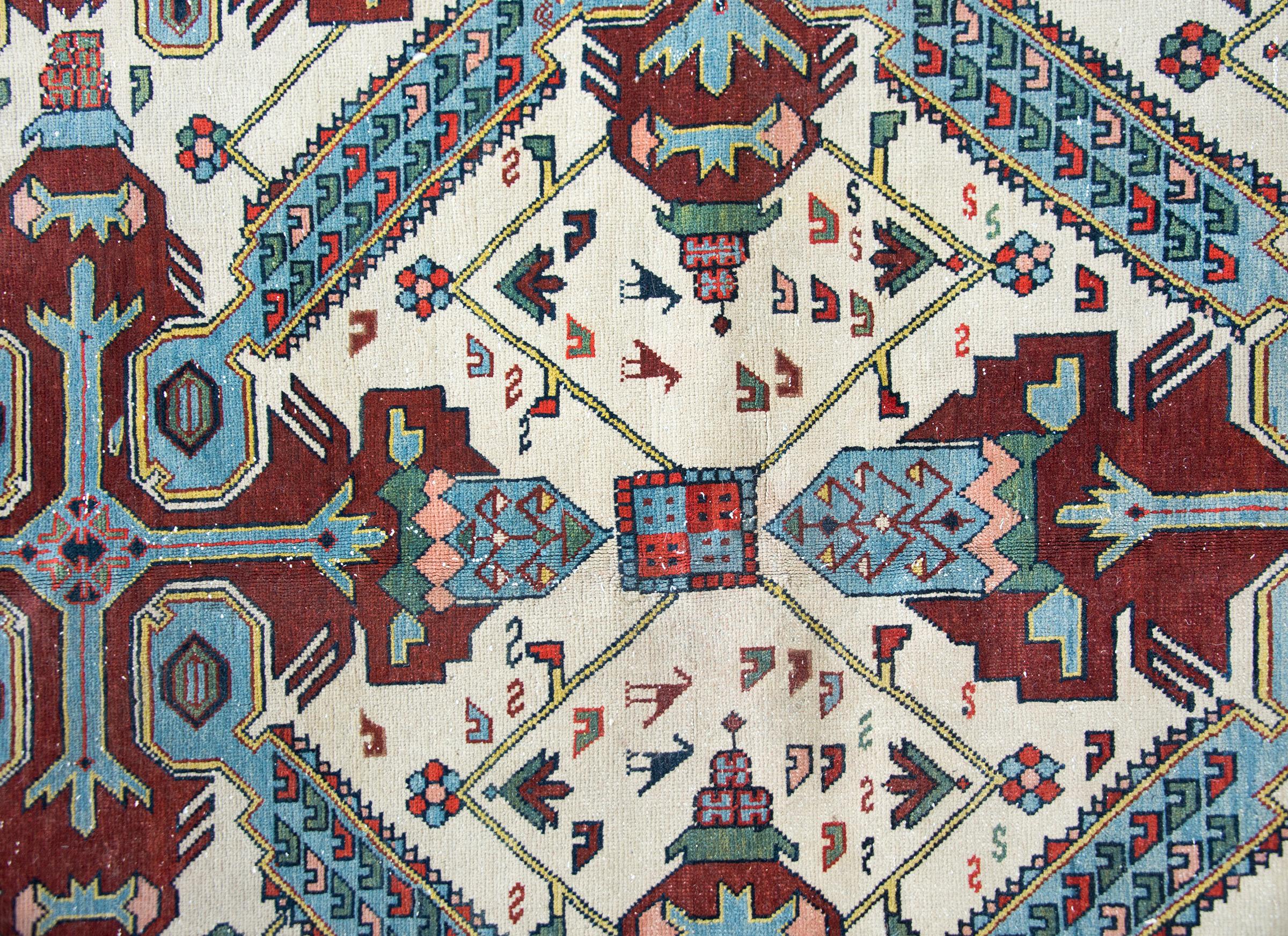 Persischer Ardabil-Teppich des frühen 20. Jahrhunderts (Wolle) im Angebot