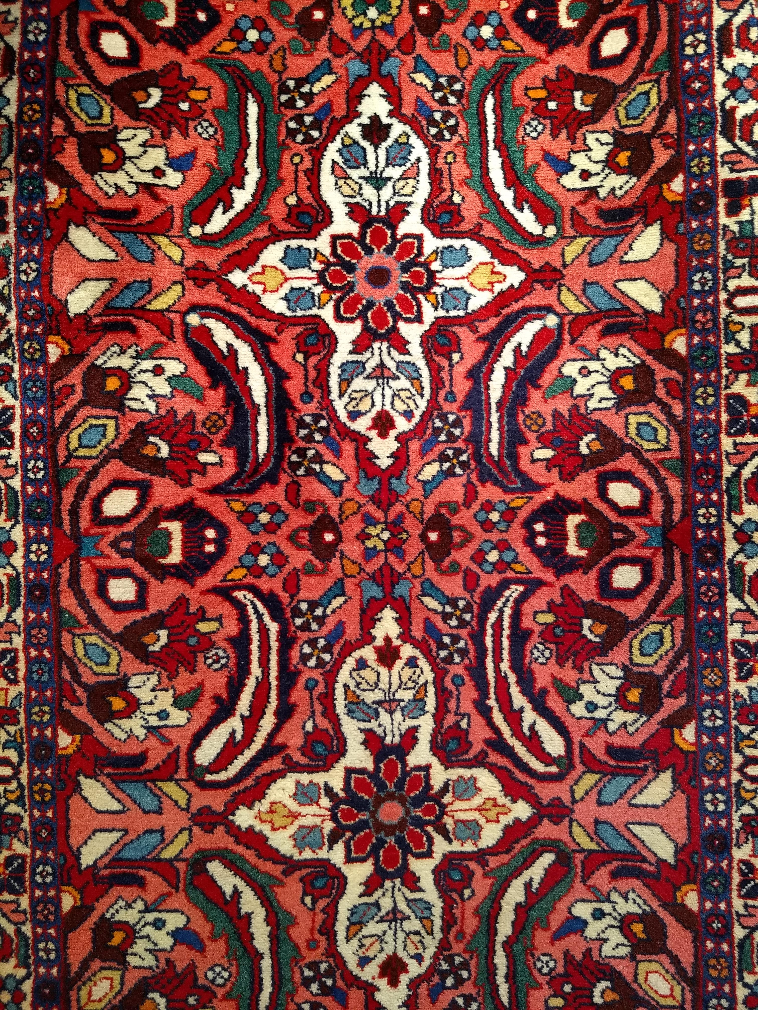 Alfombra Persa Bakhtiari de principios del siglo XX en venta 6