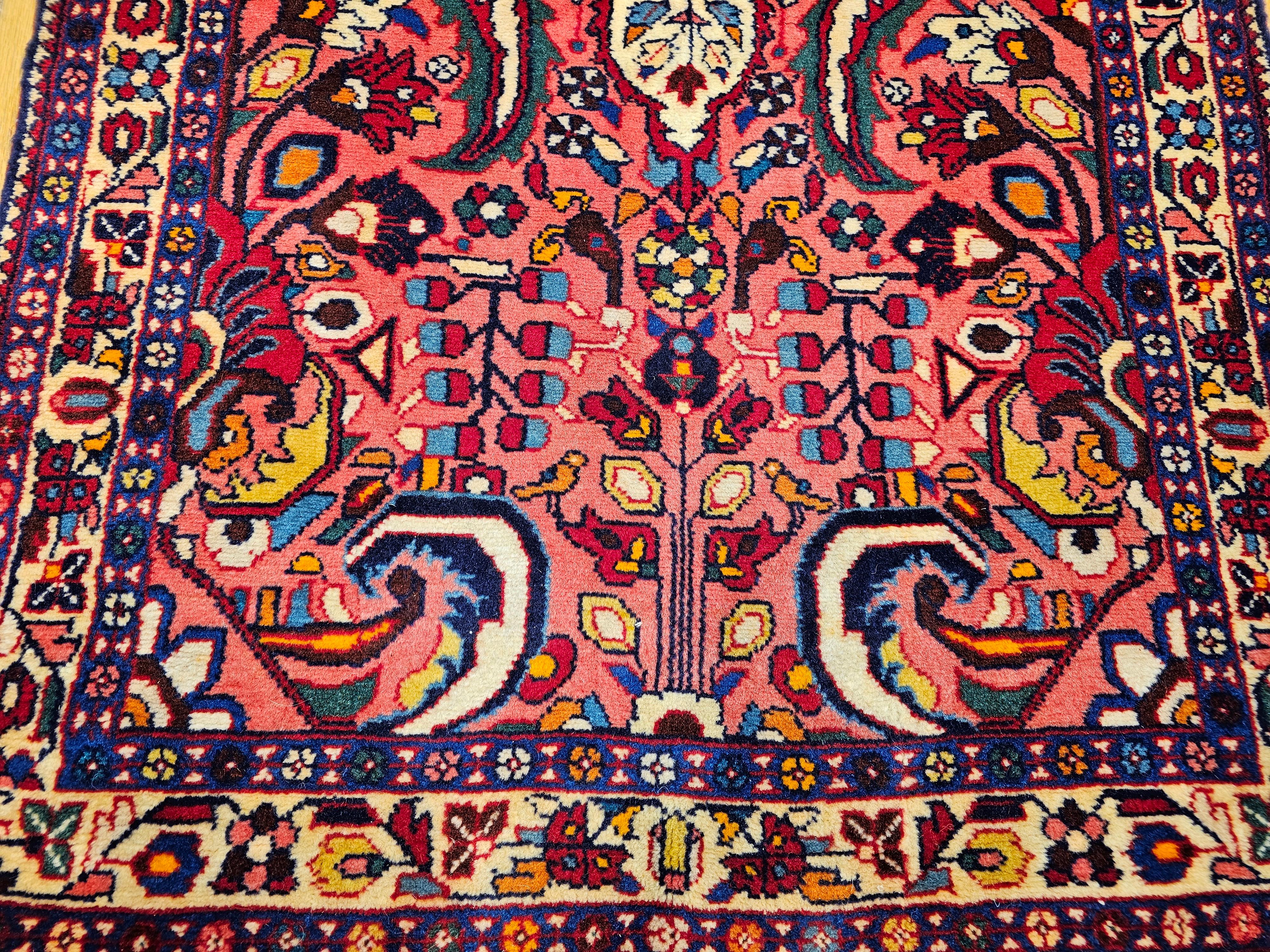 Alfombra Persa Bakhtiari de principios del siglo XX en venta 1