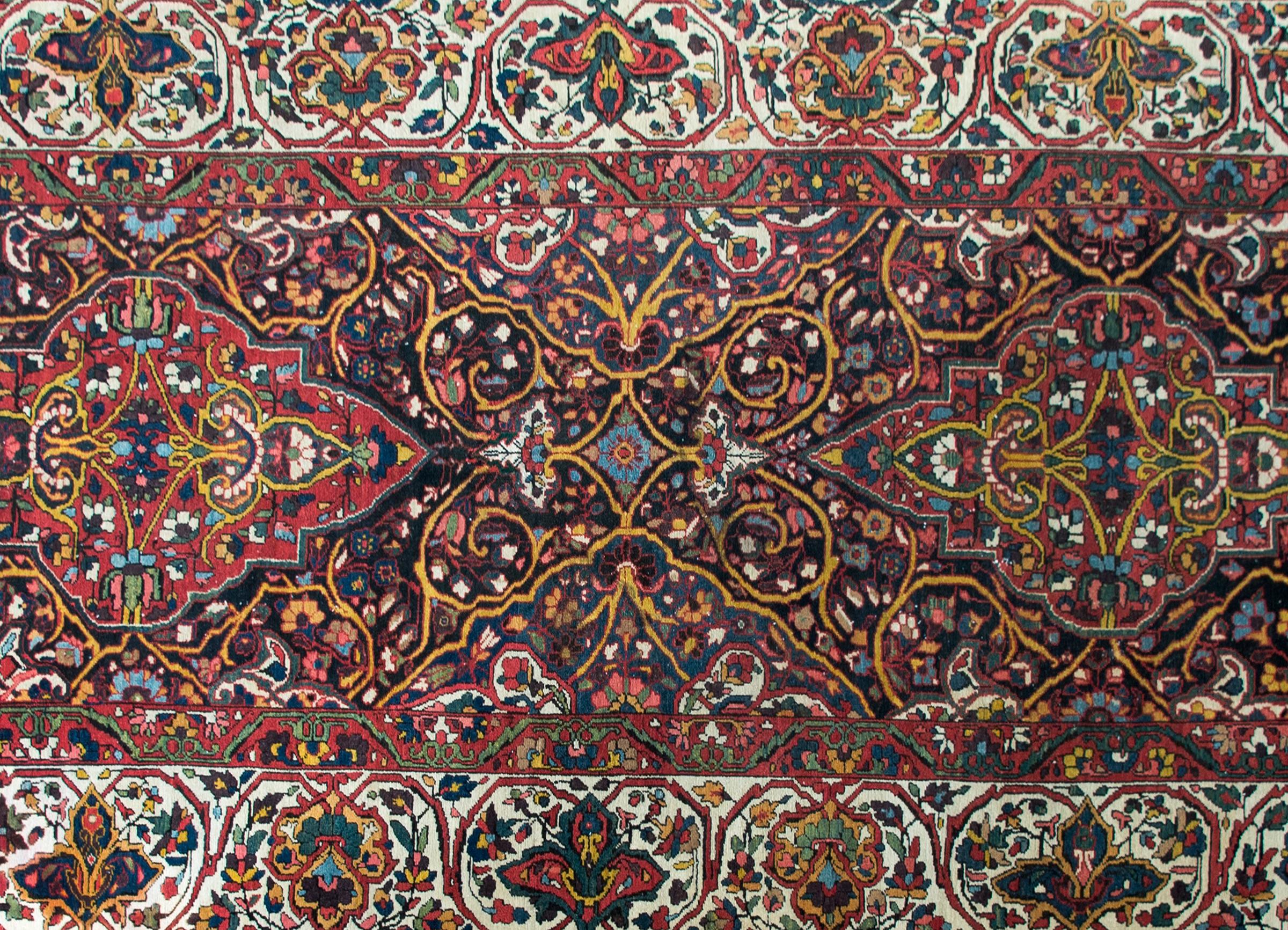 Tribal Early 20th Century Persian Bakhtiari Rug For Sale