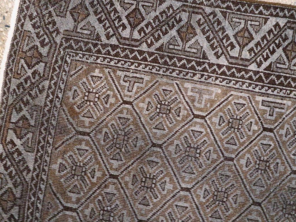 Persiano Tappeto d'accento persiano Baluch dei primi del Novecento in vendita