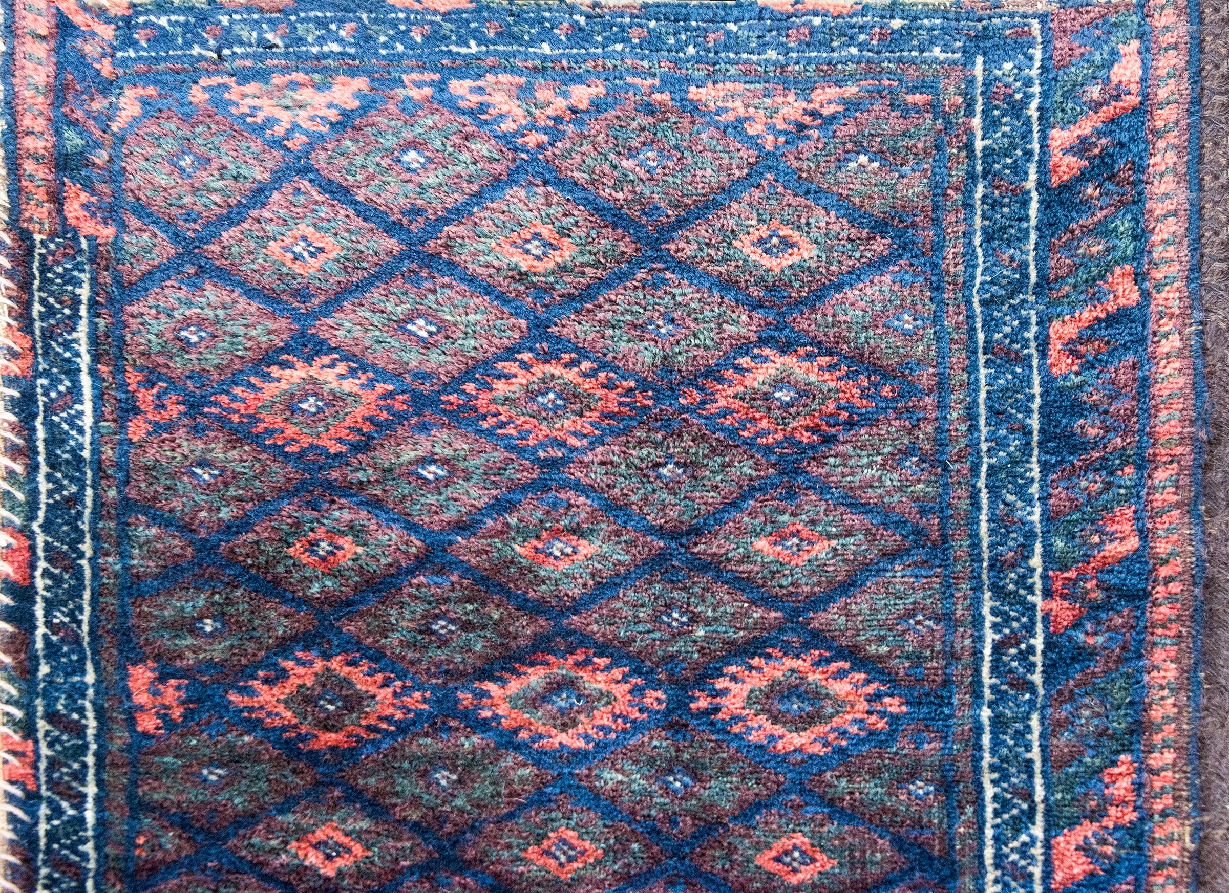 Tappeto persiano Baluch Bag Face dei primi del Novecento in vendita 1