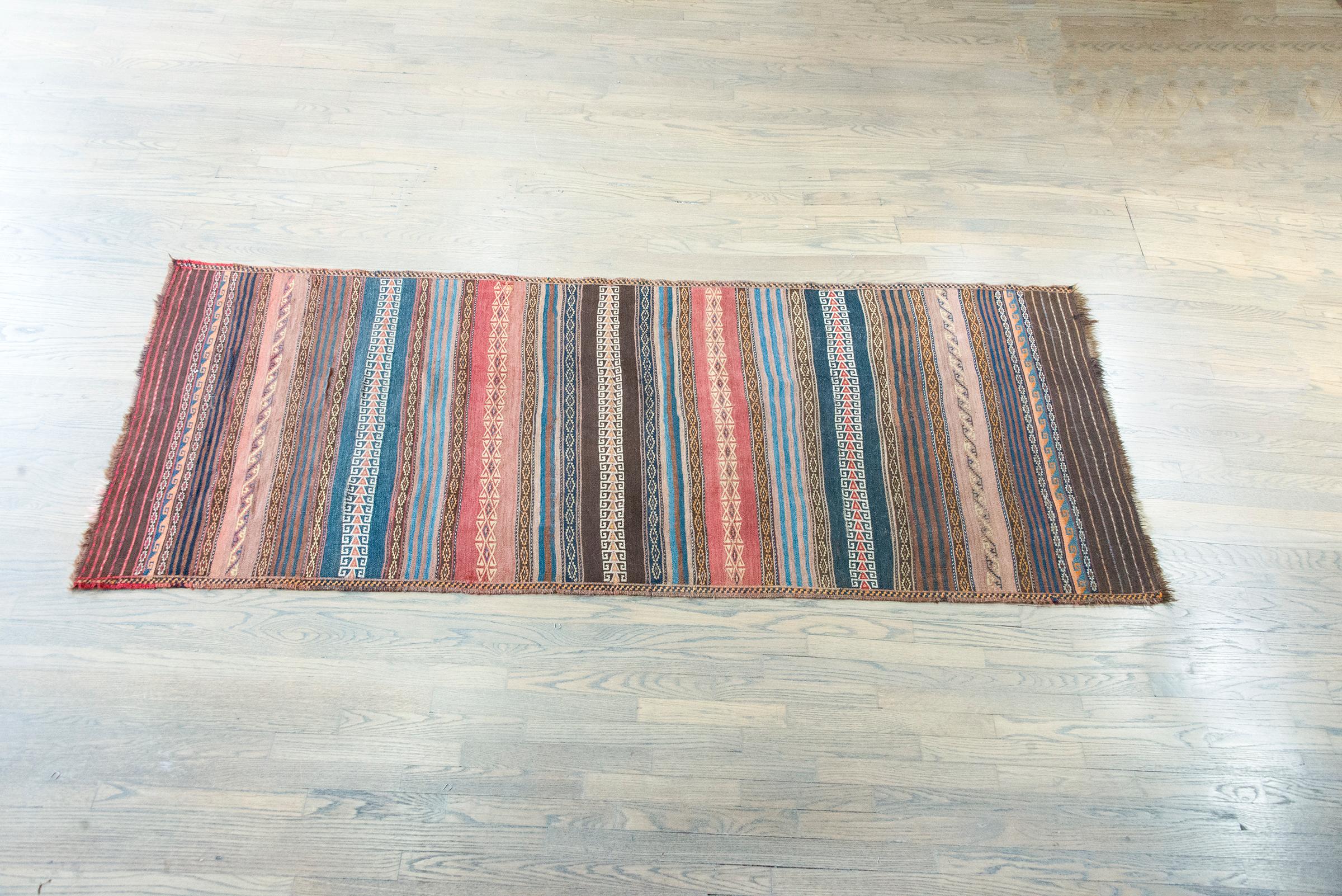 Kilim persiano Baluch dei primi del Novecento in vendita 8