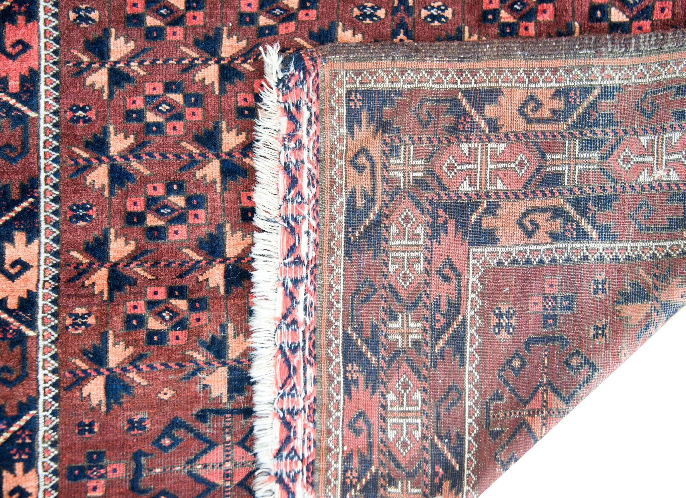 Early 20th Century Persian Baluch Rug For Sale 6