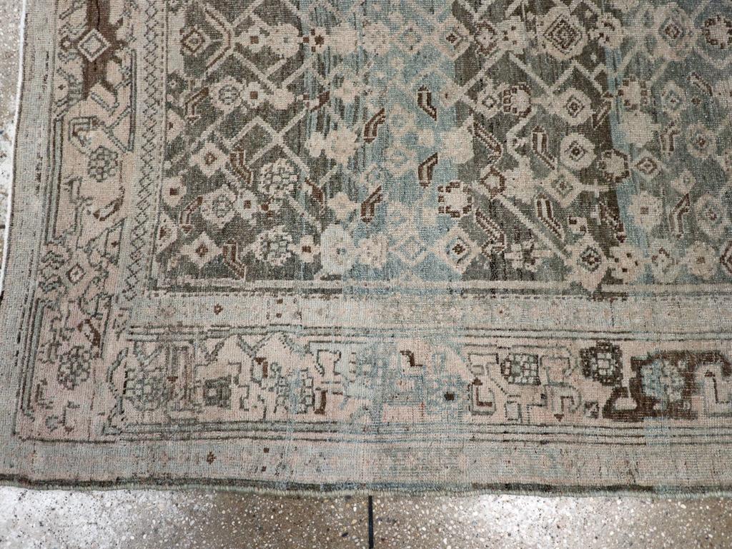 Noué à la main Tapis d'appoint persan Bidjar du début du 20e siècle en vente