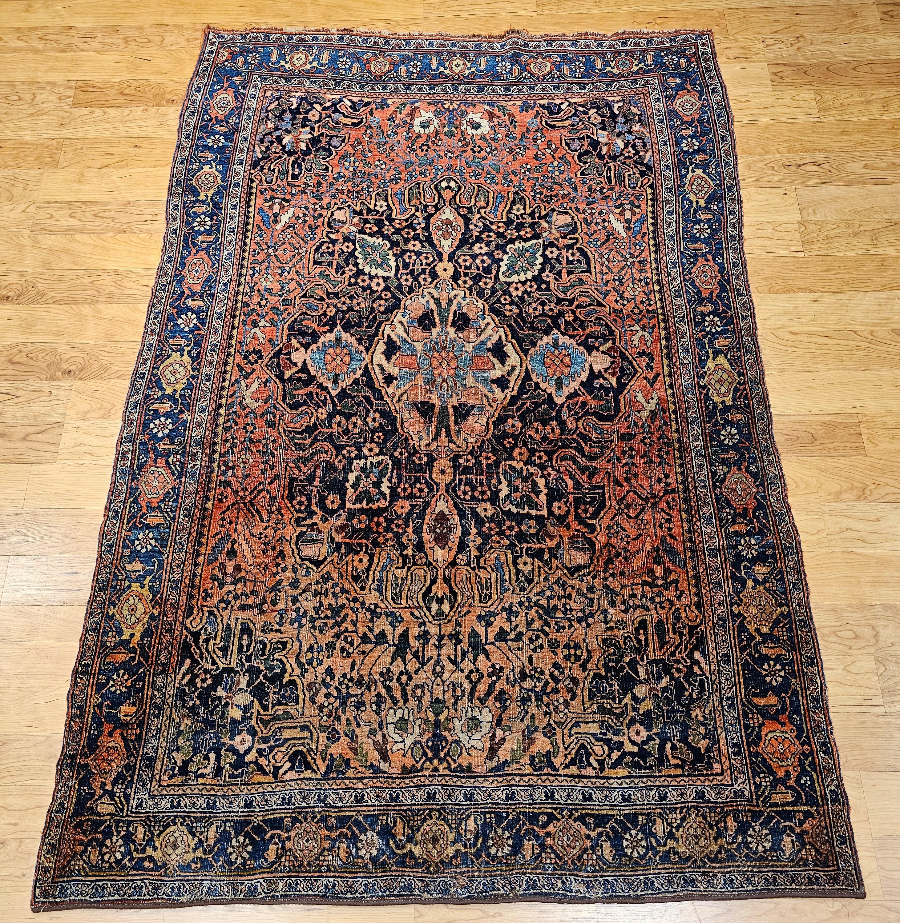 Early 20th Century Persian Bidjar in Red, French Blue, Ivory, Yellow, Navy For Sale 15