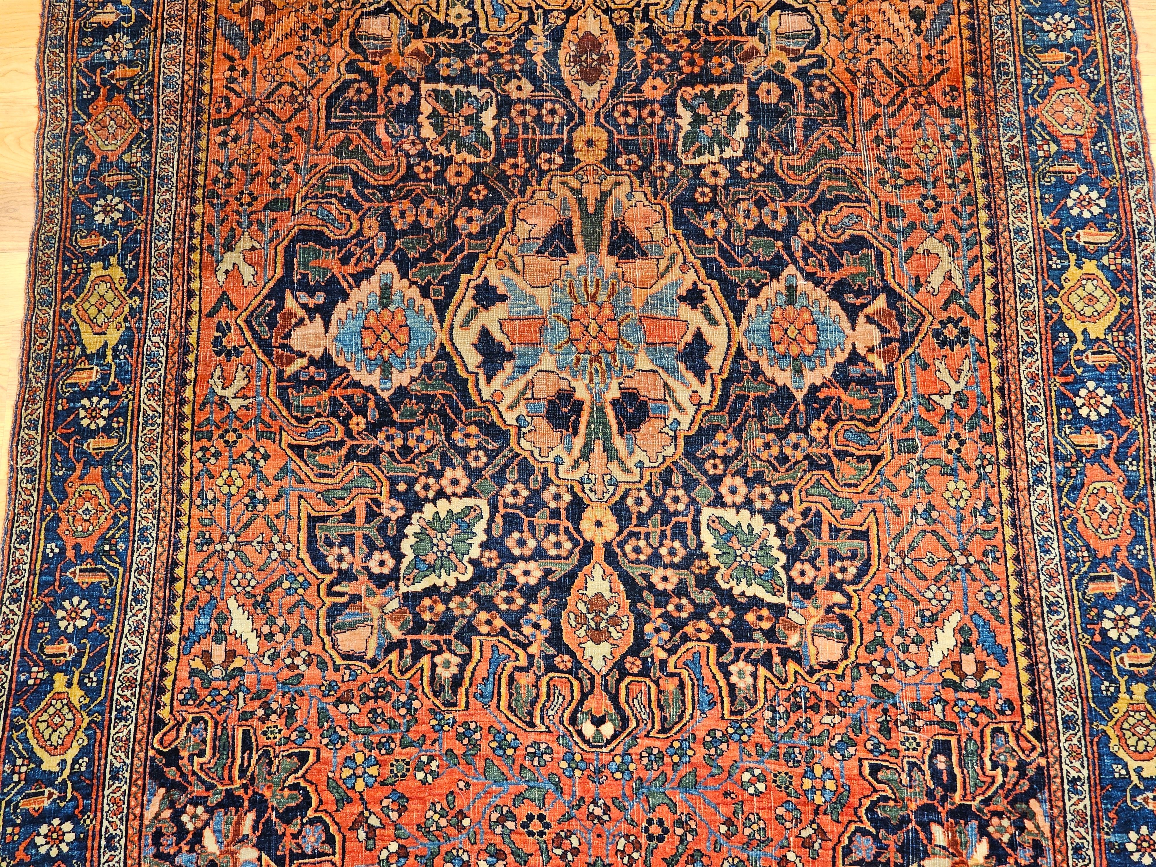 Early 20th Century Persian Bidjar in Red, French Blue, Ivory, Yellow, Navy In Good Condition For Sale In Barrington, IL
