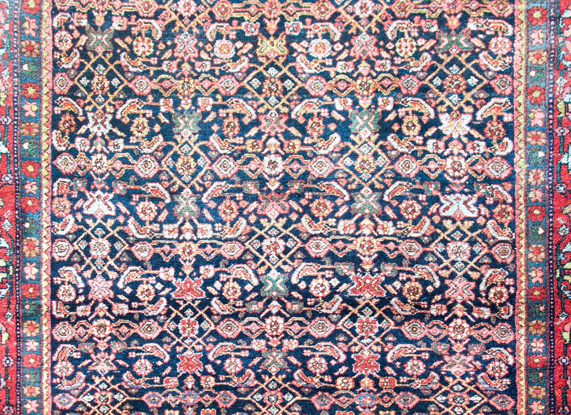 Early 20th Century Persian Bidjar Rug For Sale 3