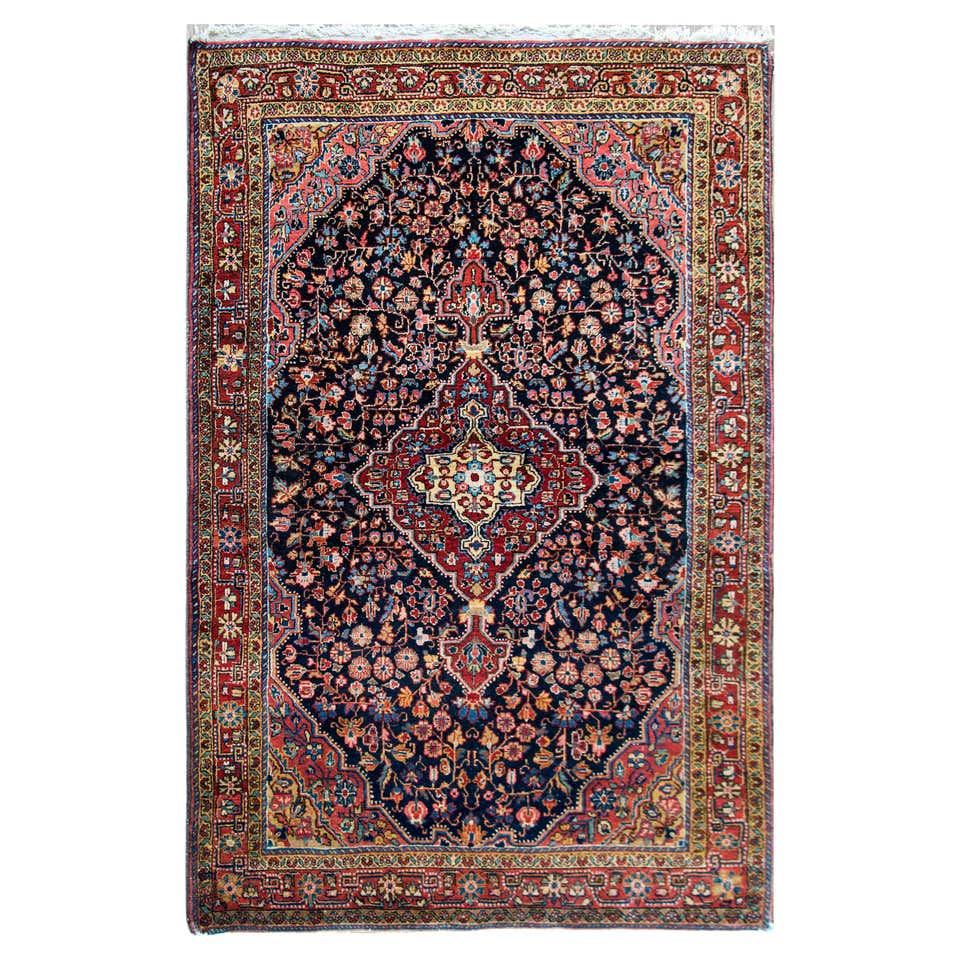 Antique Persian Bidjar Rug, Early 20th Century For Sale at 1stDibs