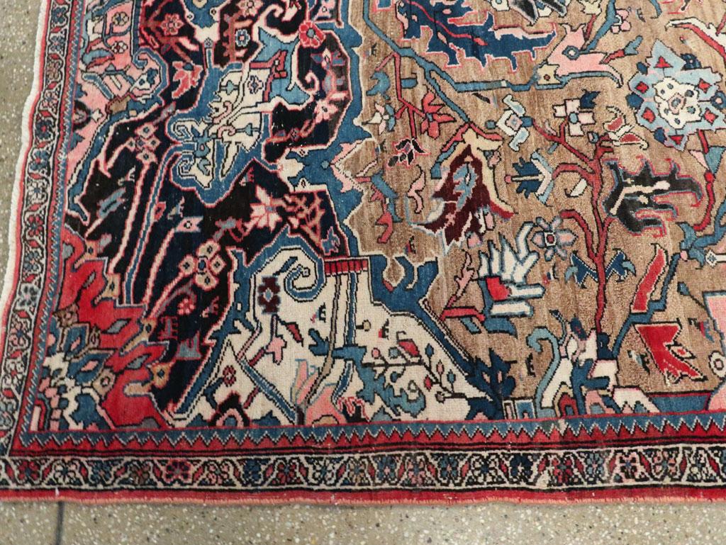 Early 20th Century Persian Bidjar Wagireh Sampler Accent Rug Anudado a mano en venta
