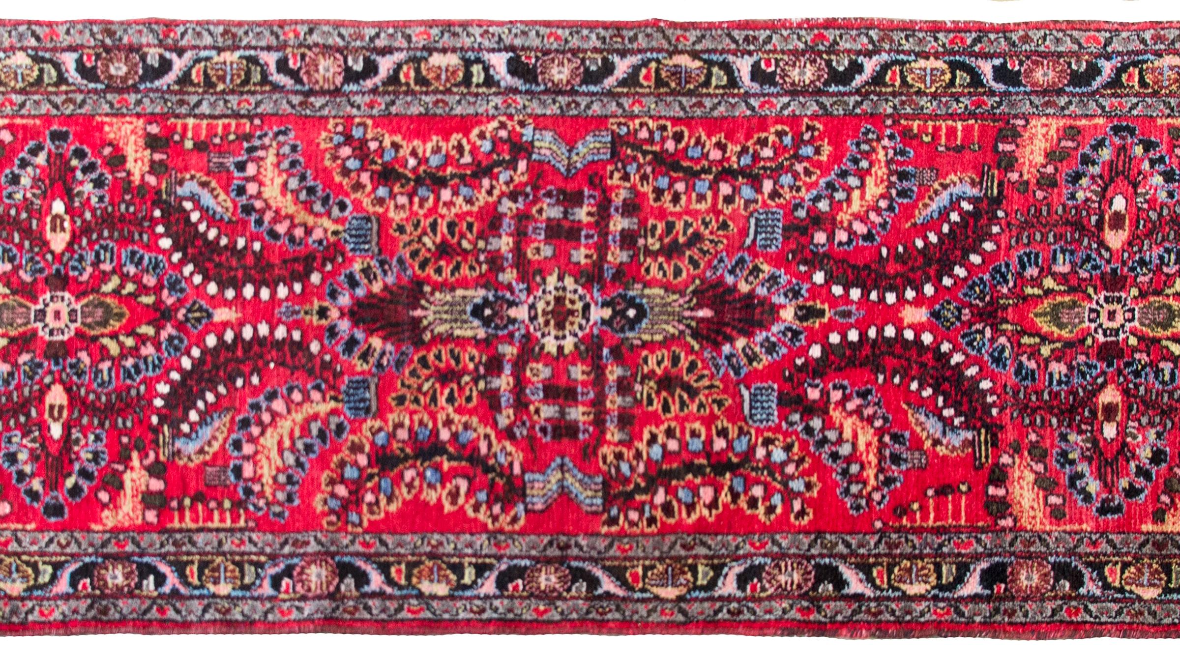 Tribal Early 20th Century Persian Dargazin Rug For Sale