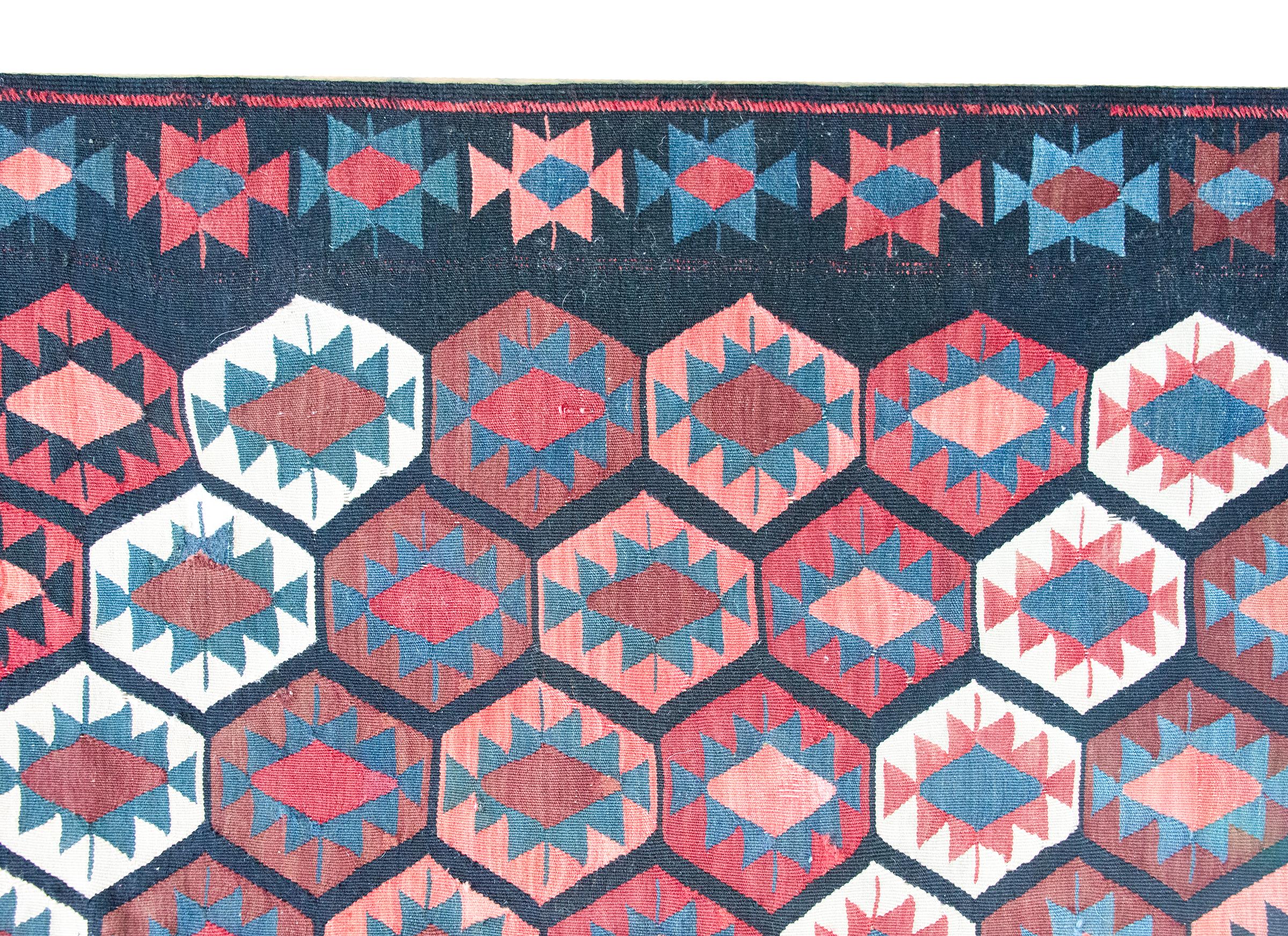 Rug & Kilim persan Ersin du début du 20e siècle en vente 5