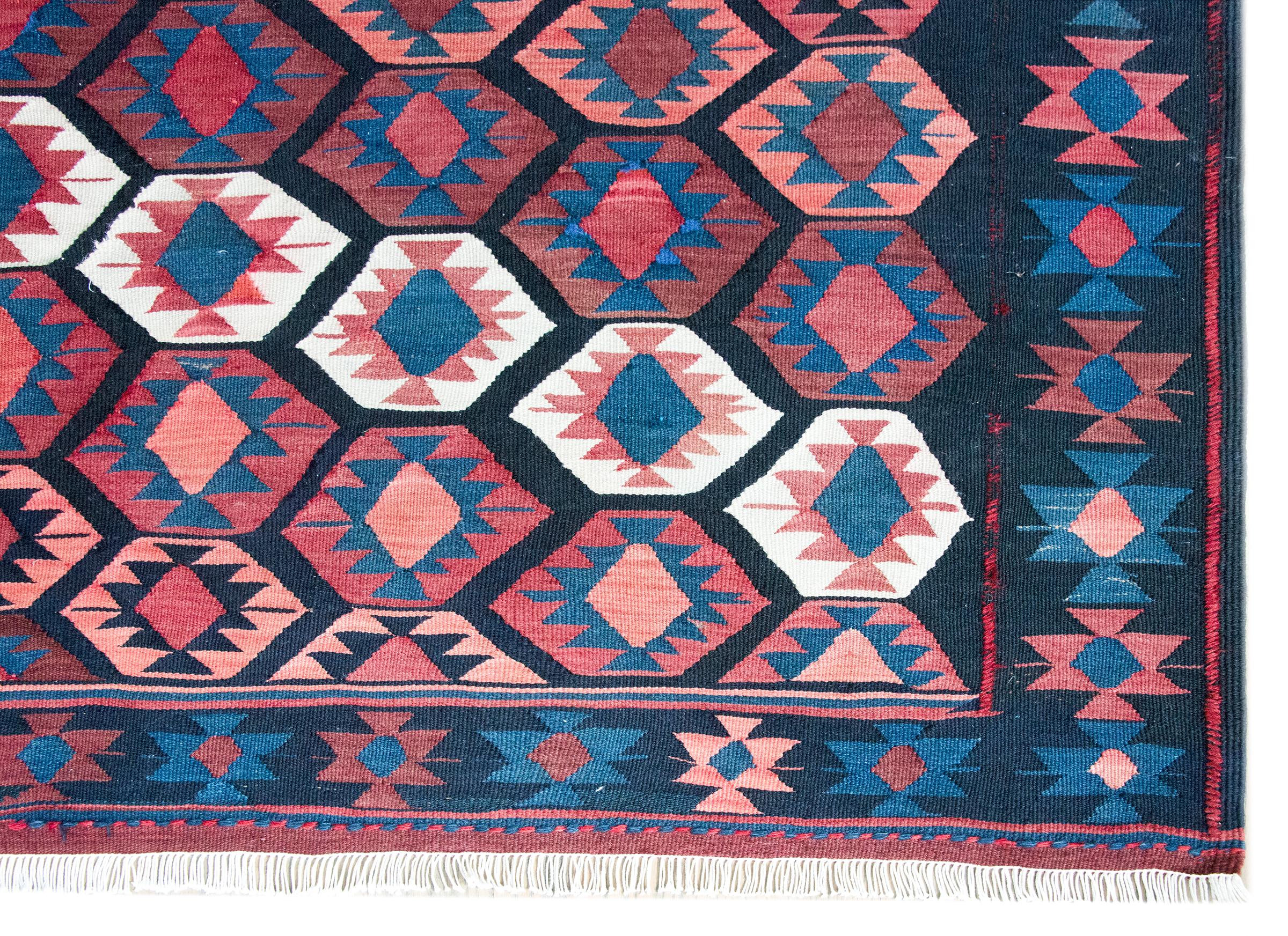 Rug & Kilim persan Ersin du début du 20e siècle en vente 6