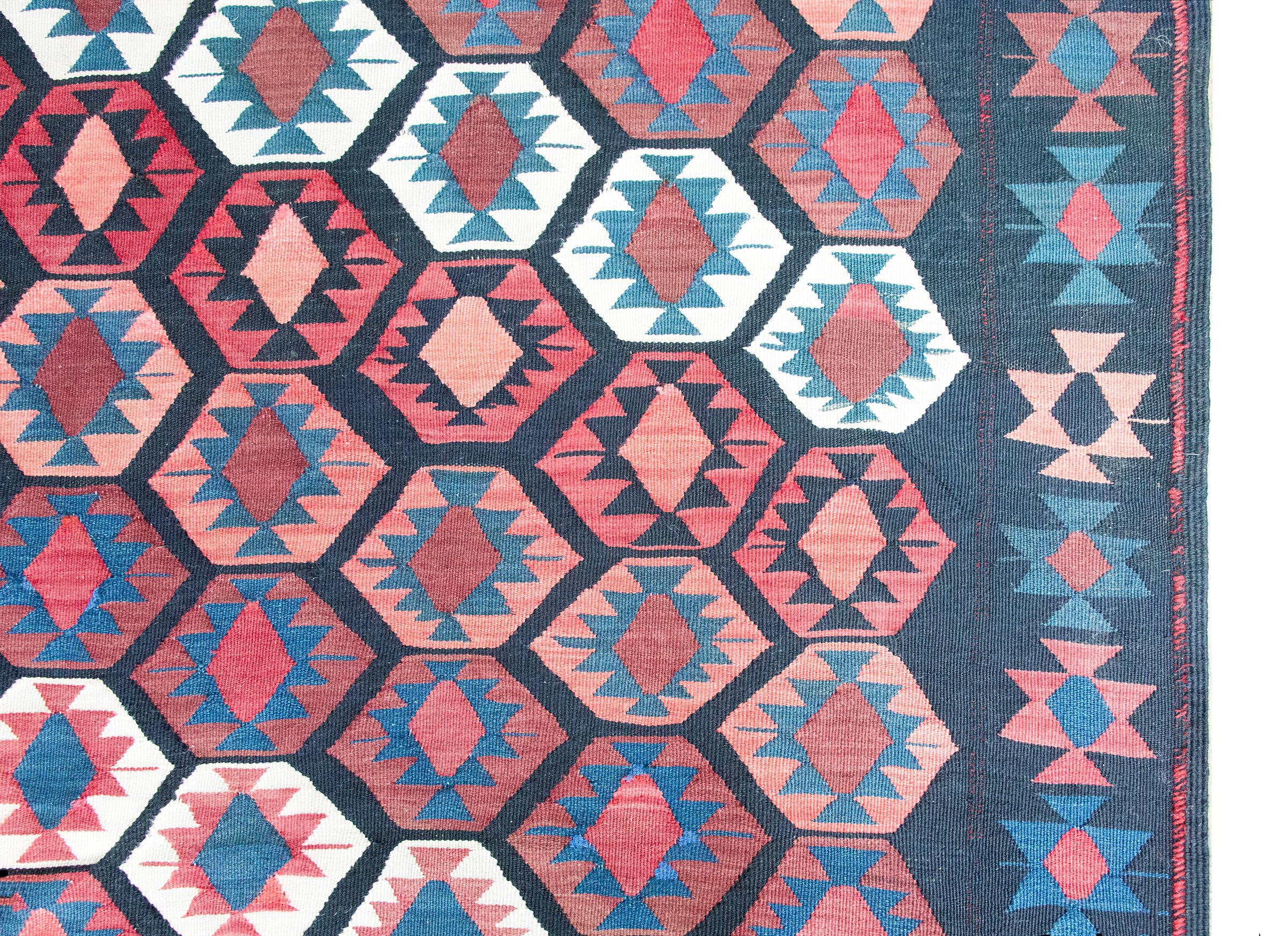 Rug & Kilim persan Ersin du début du 20e siècle Bon état - En vente à Chicago, IL