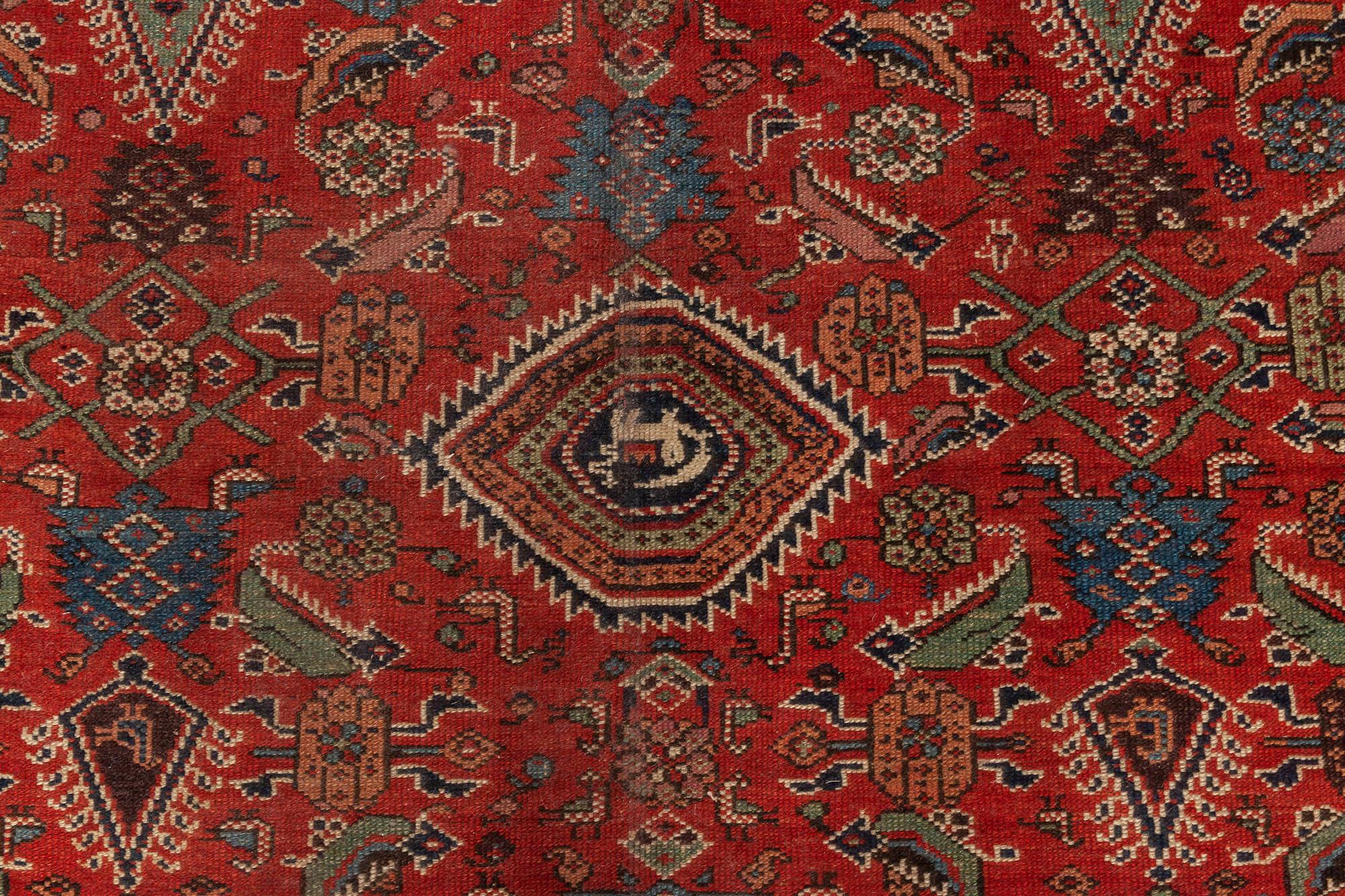 Early 20th century Persian Feraghan handmade wool rug
Size: 6'7