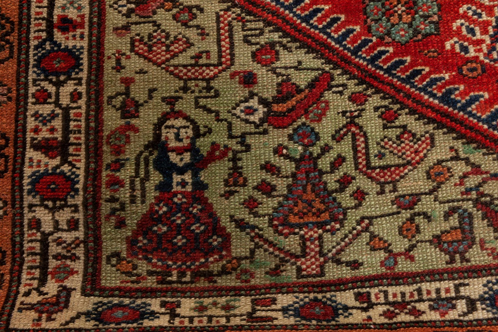 Early 20th Century Persian Feraghan Handmade Rug For Sale 1