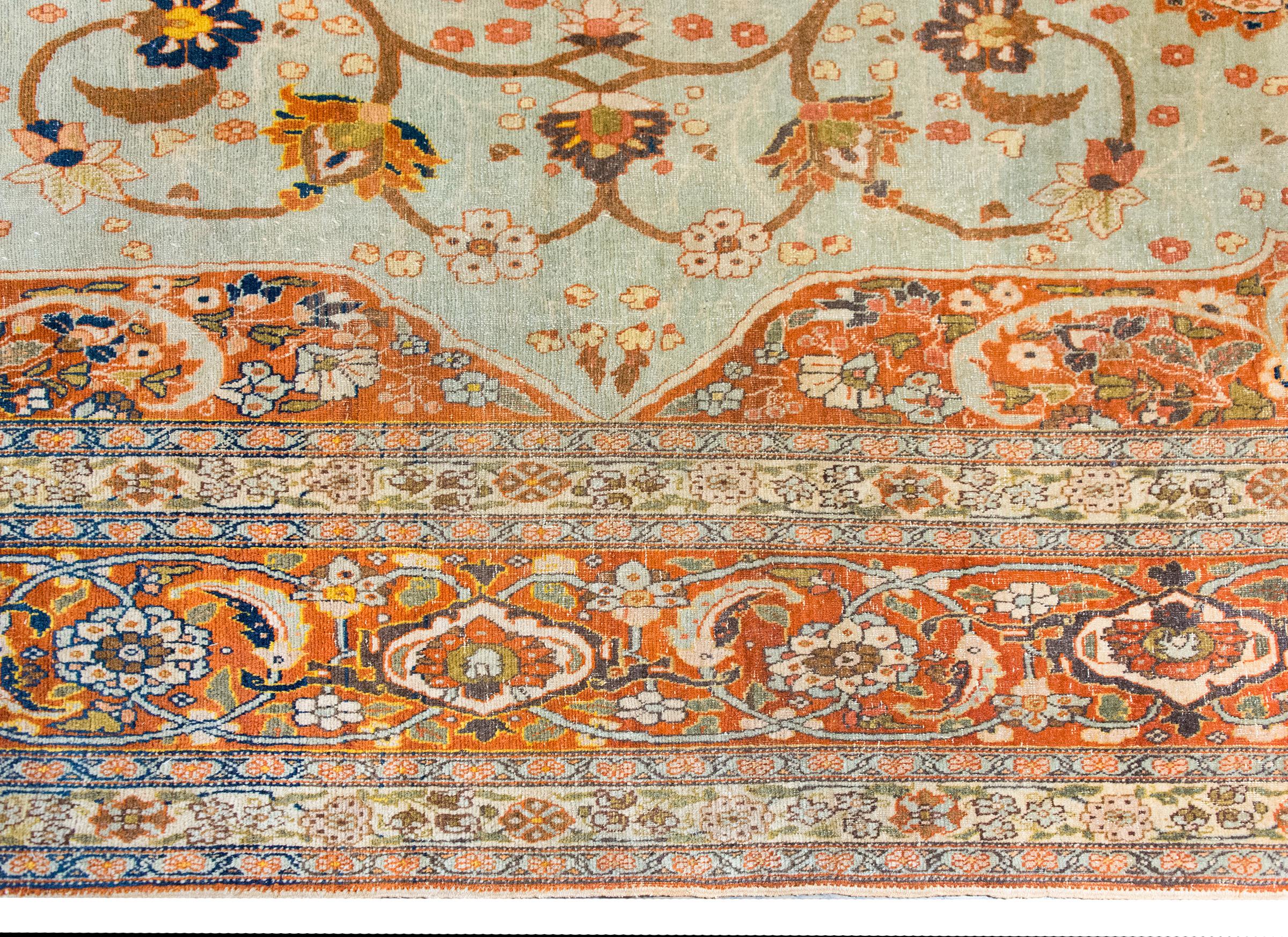Annodato a mano Tappeto persiano Hadji Jallili Tabriz dei primi del Novecento in vendita