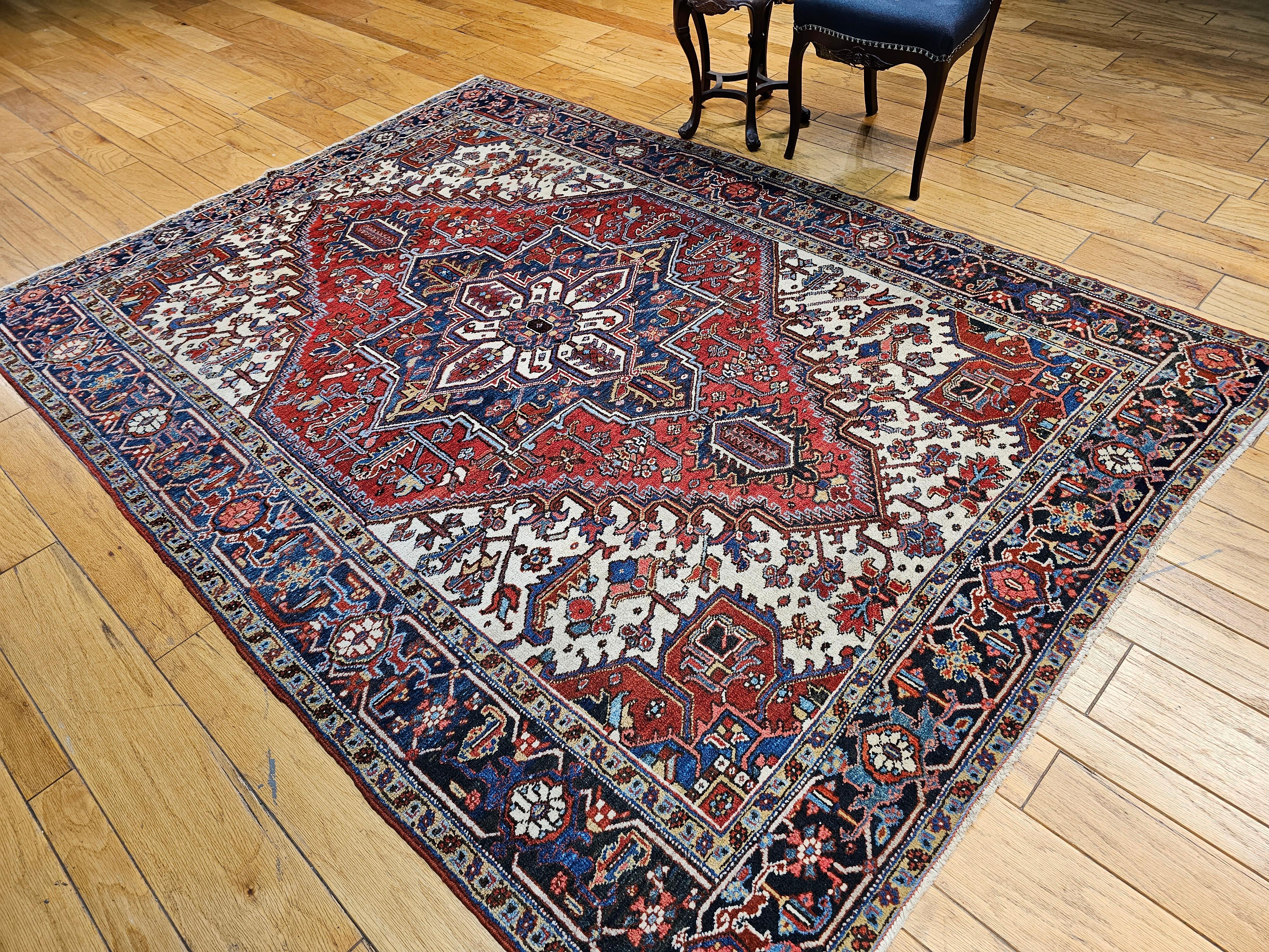 Early 20th Century Persian Heriz in Red, Navy, French Blue, Ivory, Pink, Yellow For Sale 7