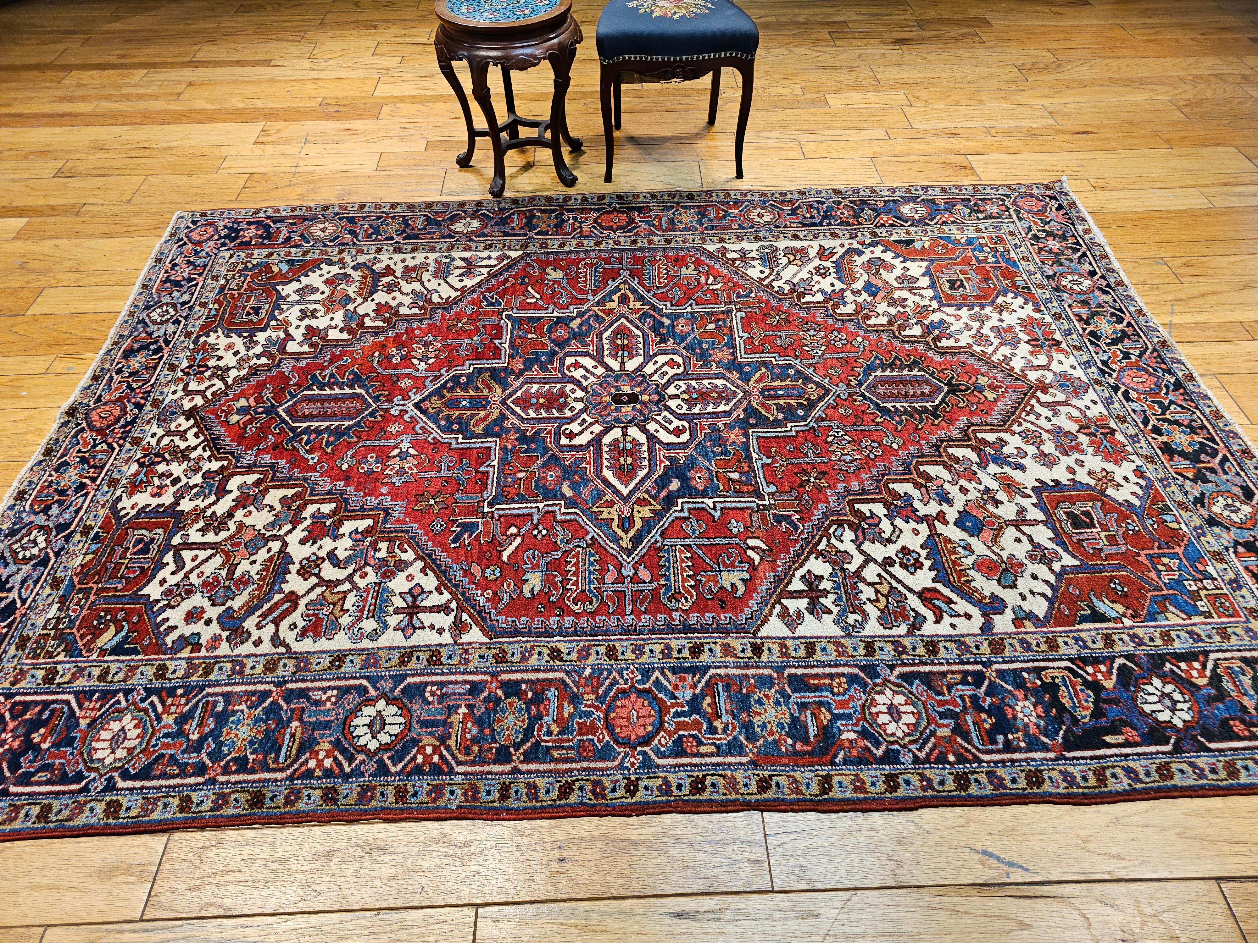 Early 20th Century Persian Heriz in Red, Navy, French Blue, Ivory, Pink, Yellow For Sale 9
