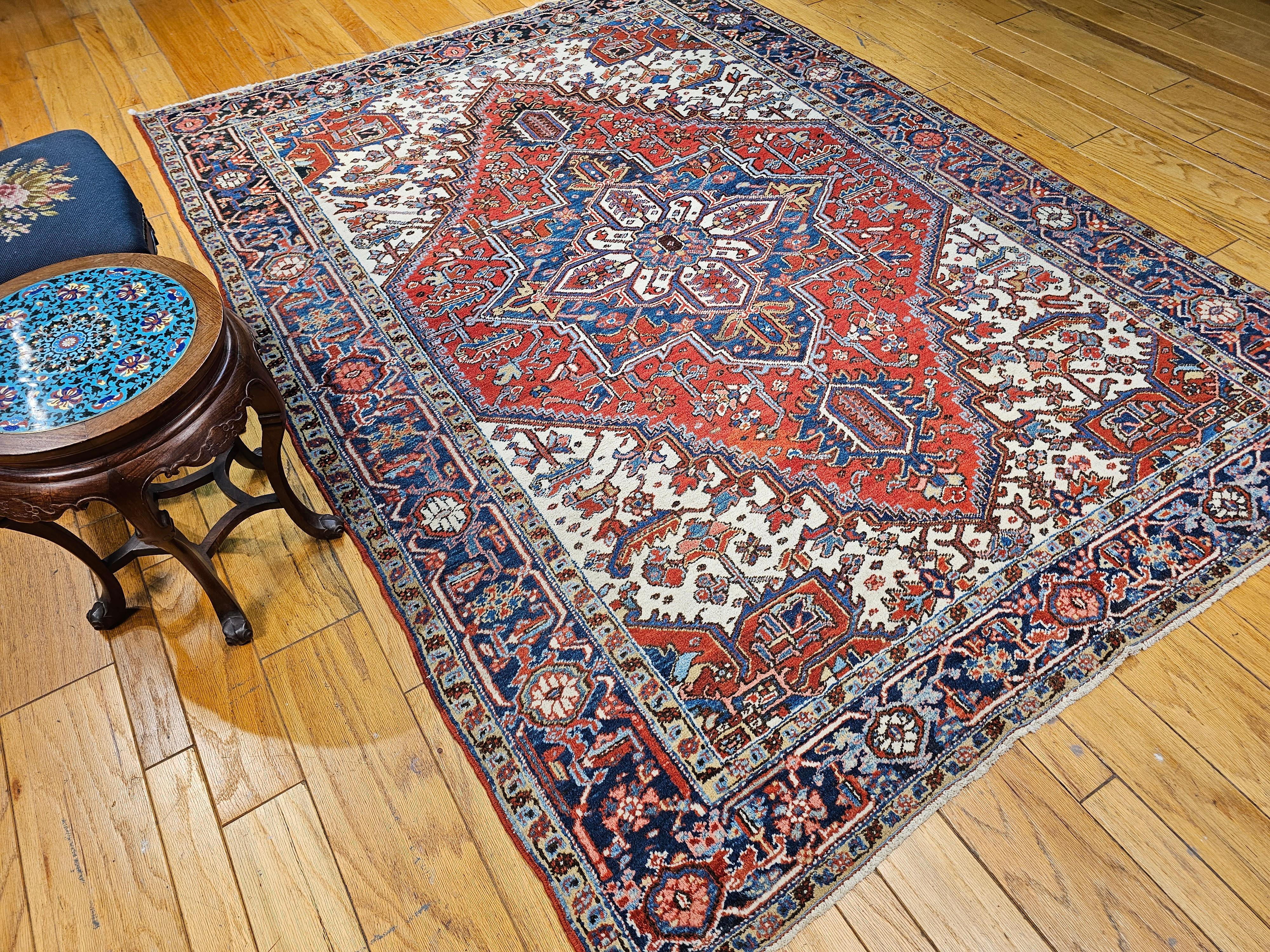 Early 20th Century Persian Heriz in Red, Navy, French Blue, Ivory, Pink, Yellow For Sale 10
