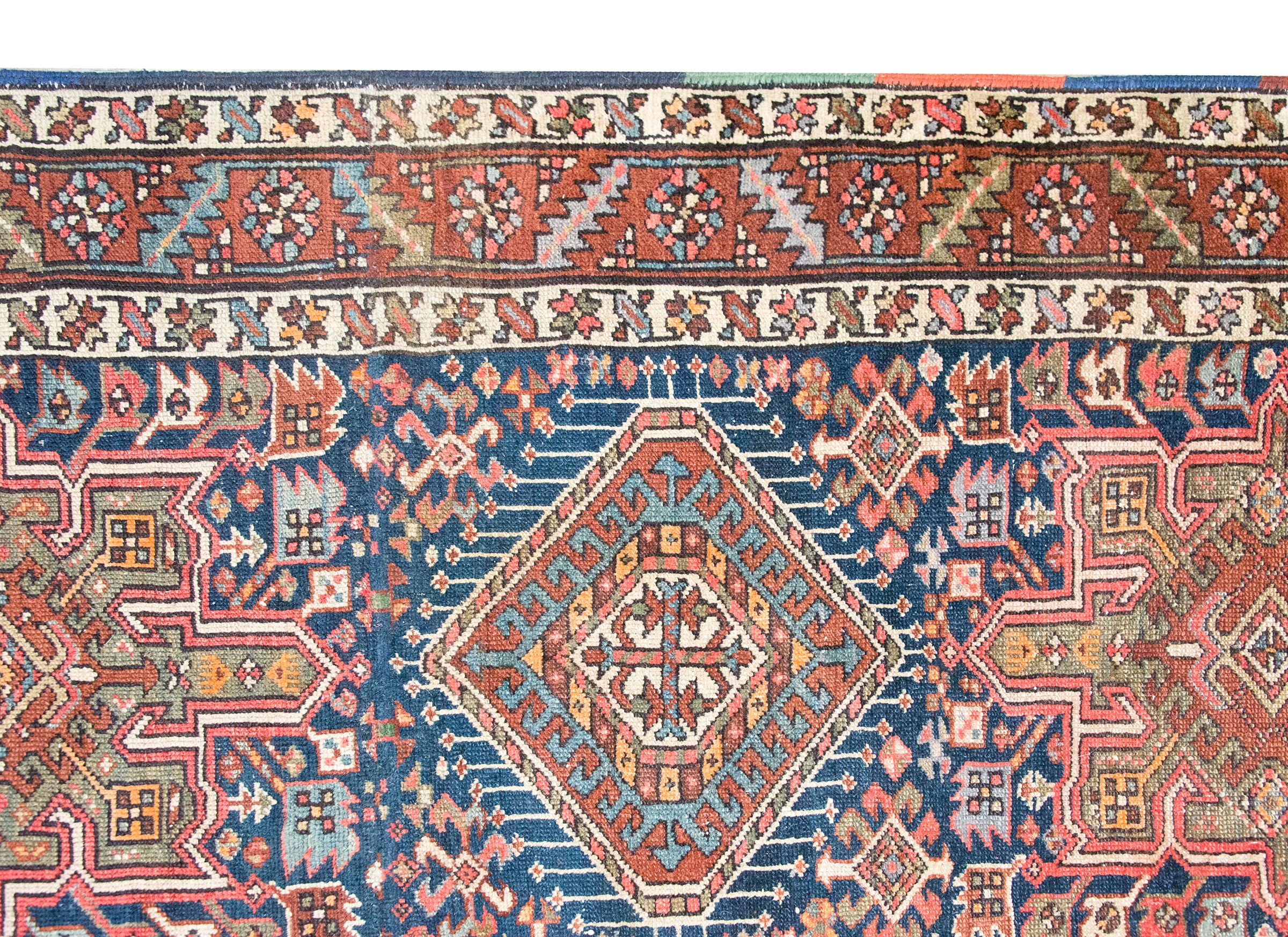 Early 20th Century Persian Heriz Rug For Sale 9
