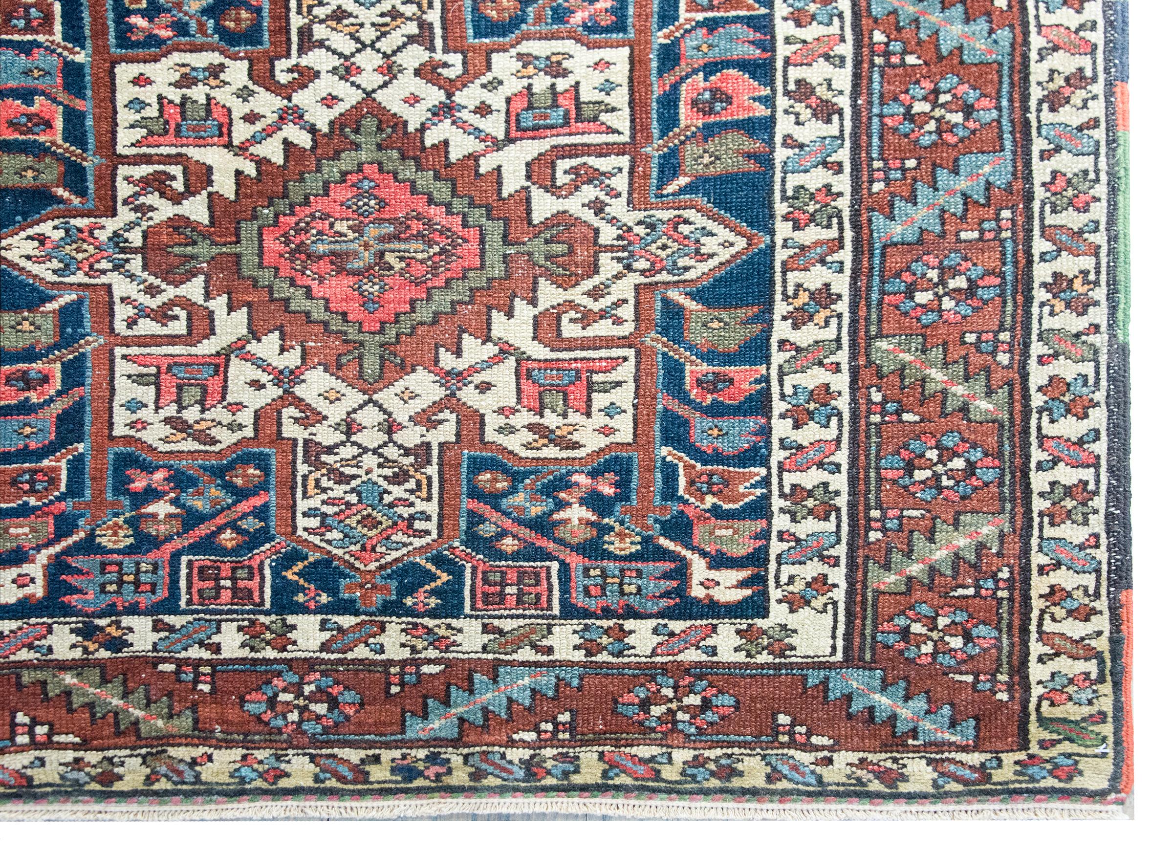 Early 20th Century Persian Heriz Rug For Sale 11