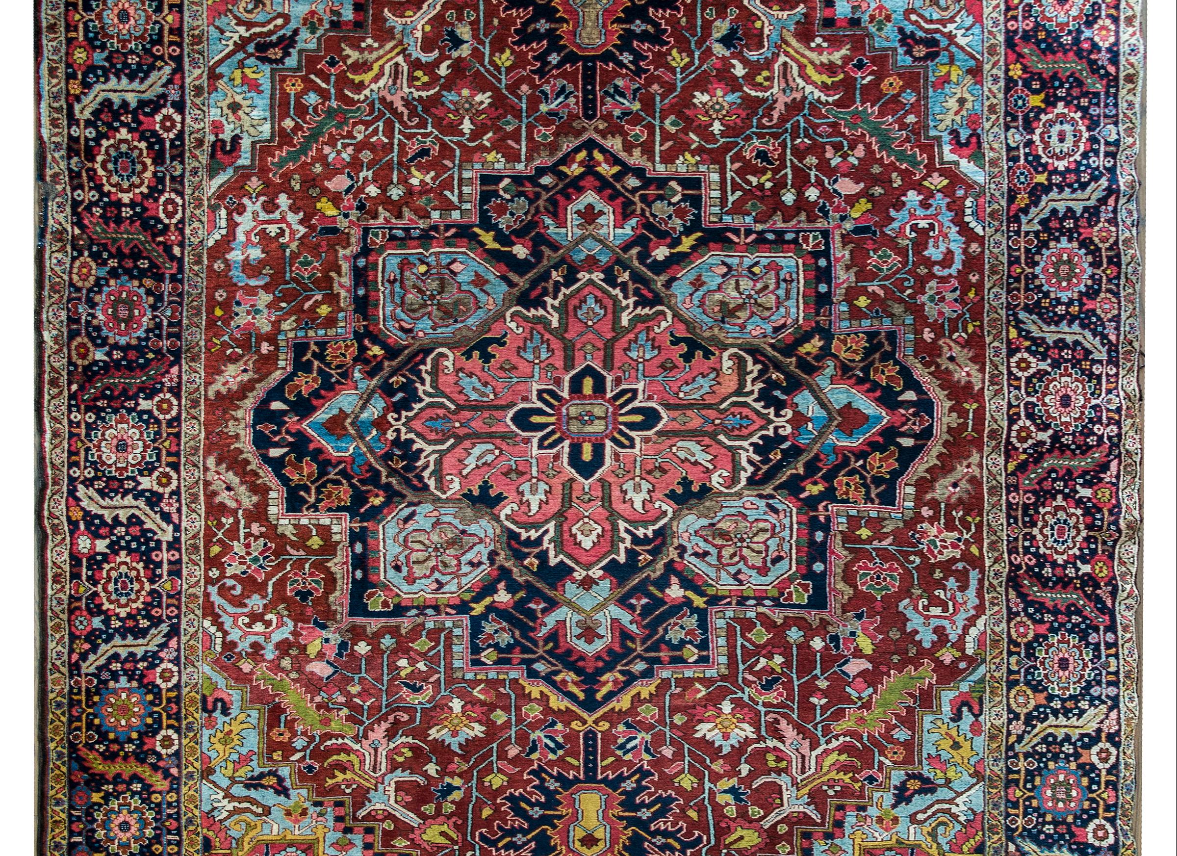 Heriz Serapi Early 20th Century Persian Heriz Rug