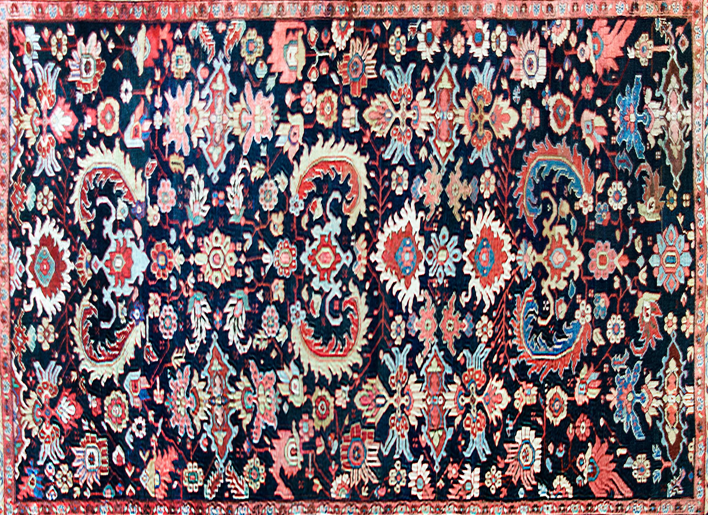 Heriz Serapi Early 20th Century Persian Heriz Rug For Sale