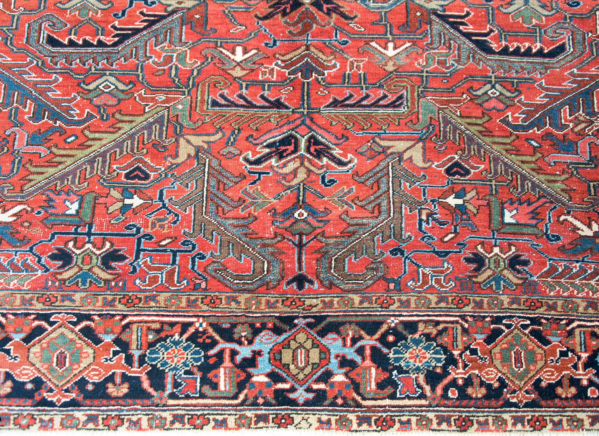 Early 20th Century Persian Heriz Rug For Sale 1