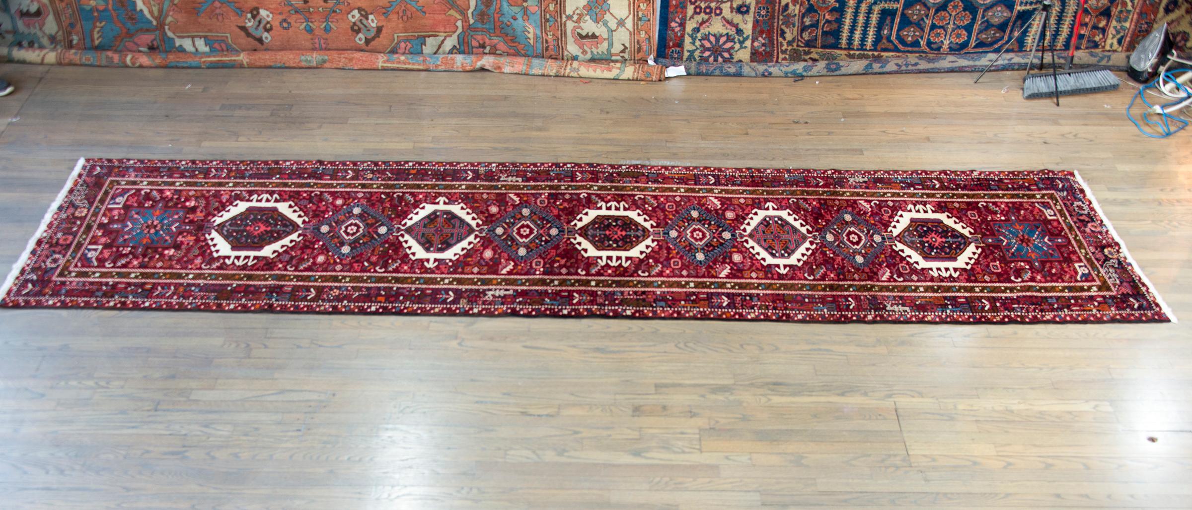 Early 20th Century Persian Heriz Runner For Sale 10