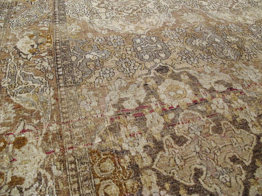 Rustic Early 20th Century Persian Isfahan Accent Rug For Sale