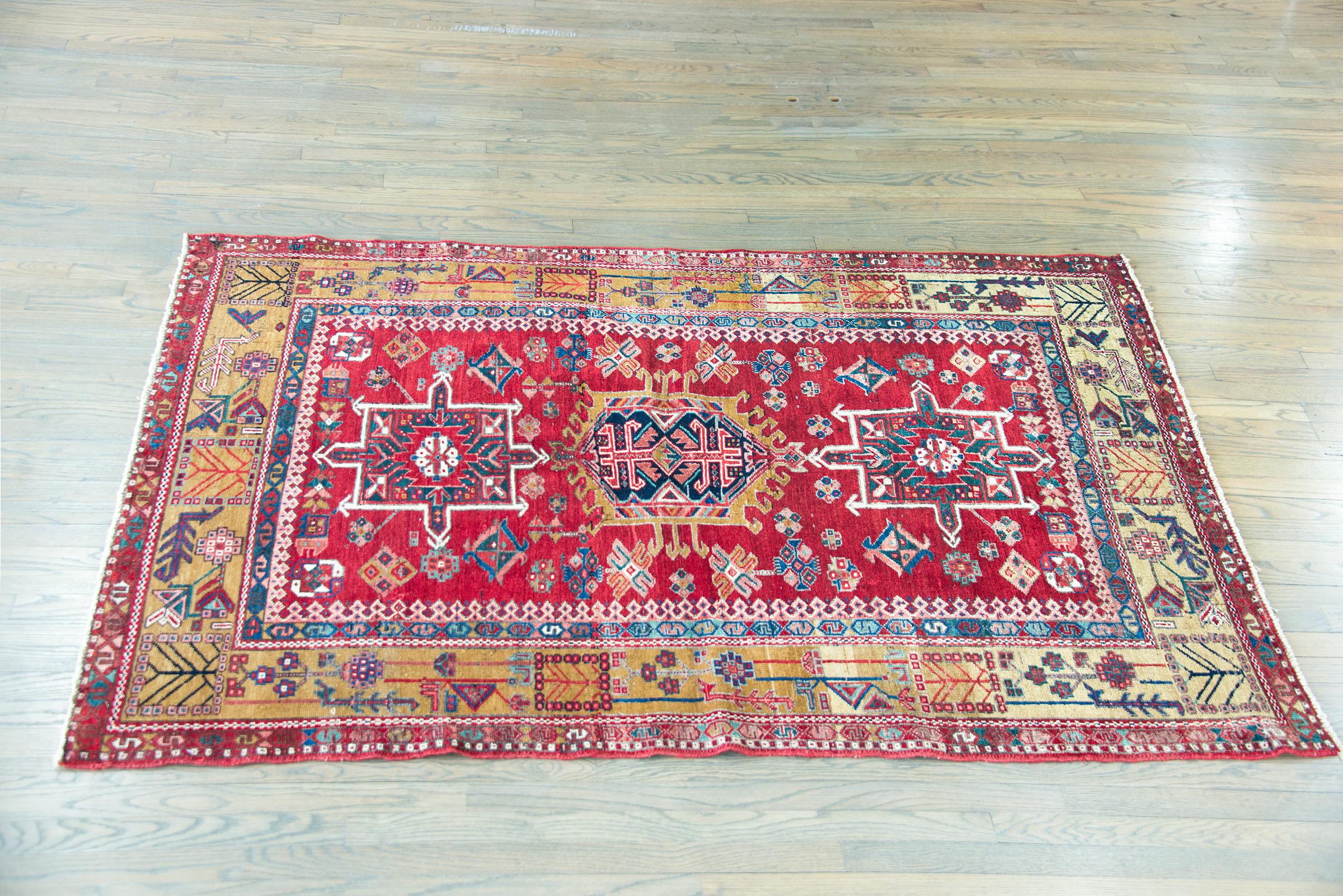 Persischer Karaja-Teppich aus dem frühen 20. im Angebot 8