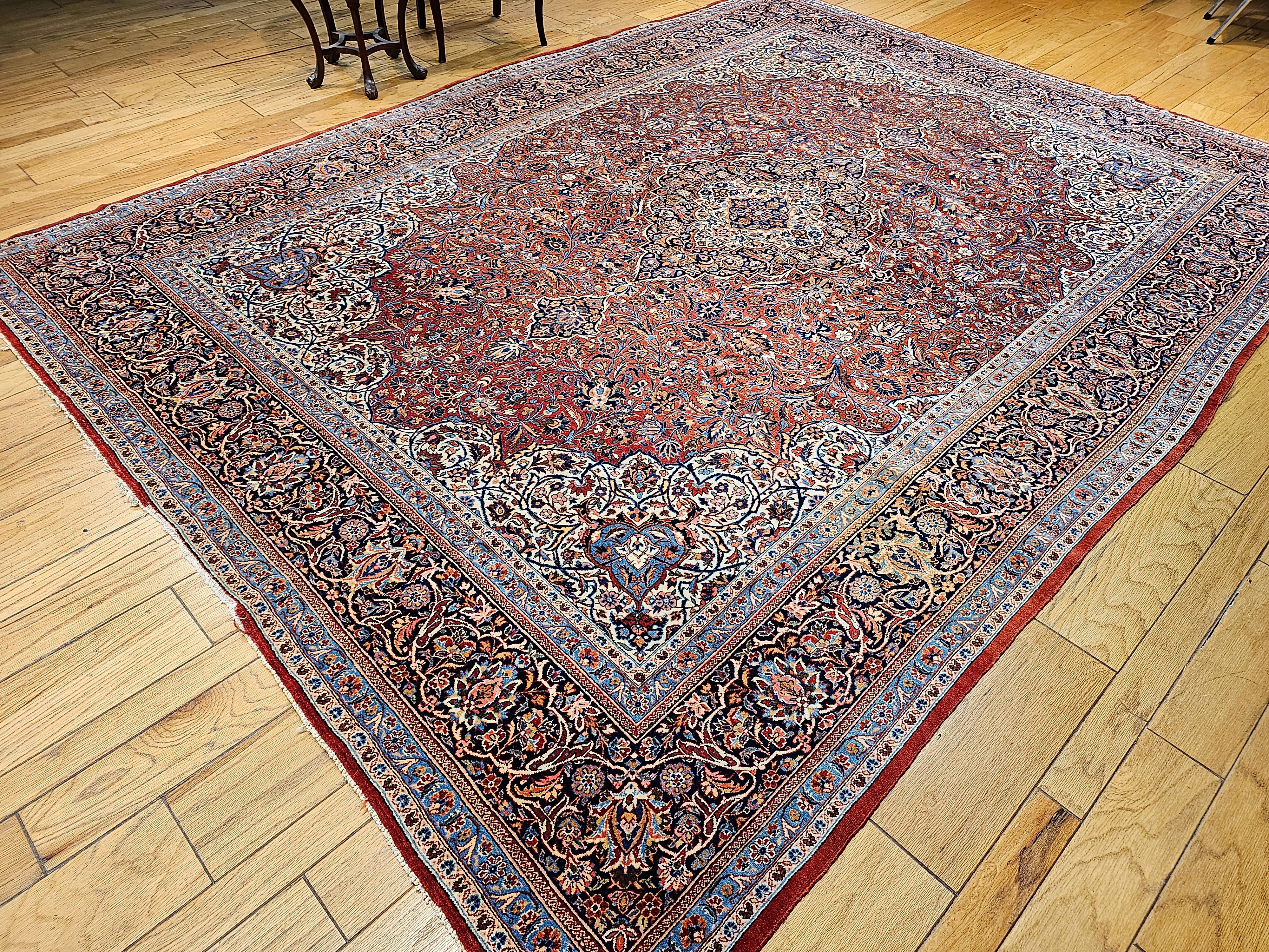 Early 20th Century Persian Kashan in a Floral Pattern in Red, Ivory, French Blue For Sale 10