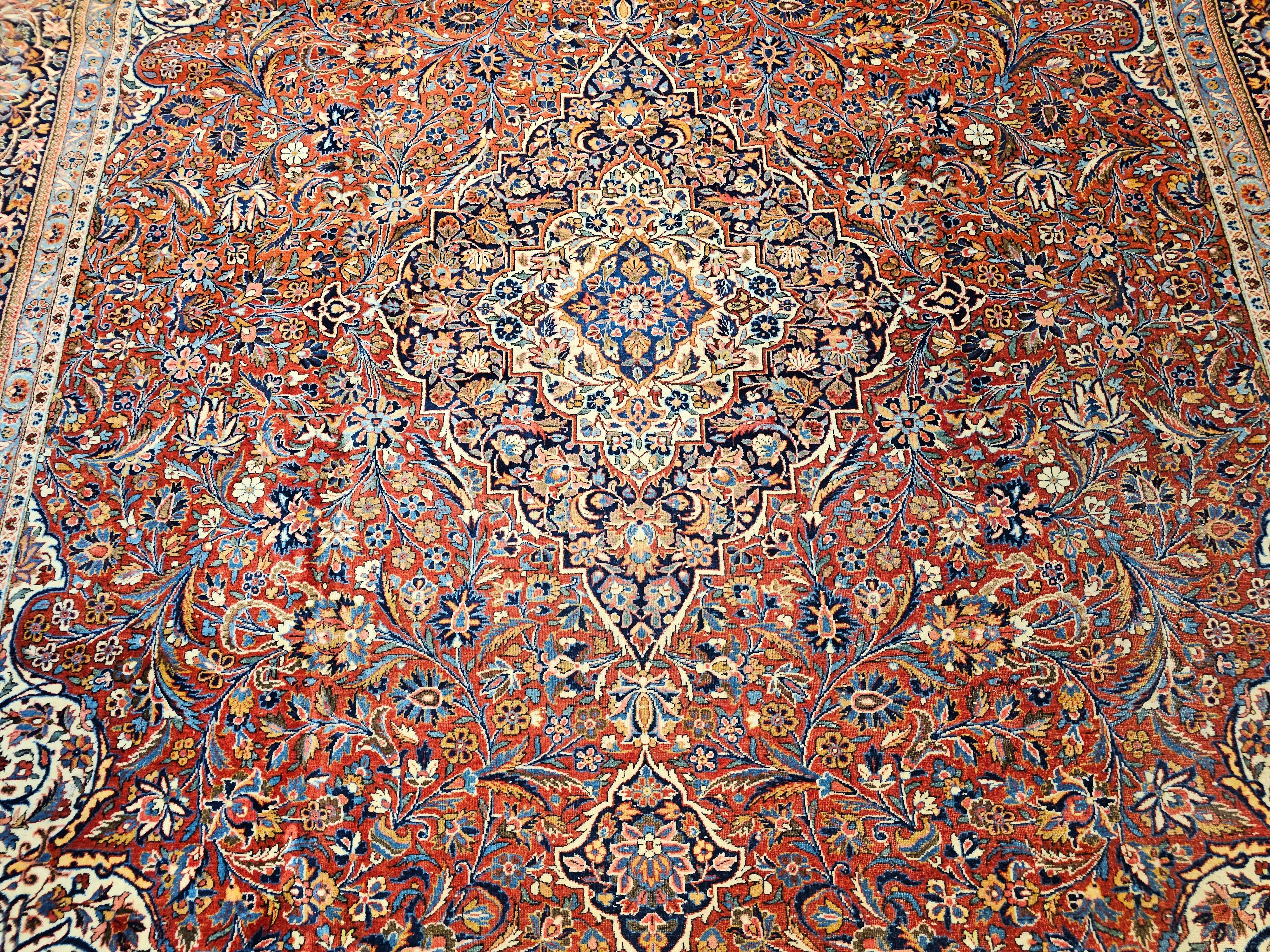 Early 20th Century Persian Kashan in a Floral Pattern in Red, Ivory, French Blue For Sale 3