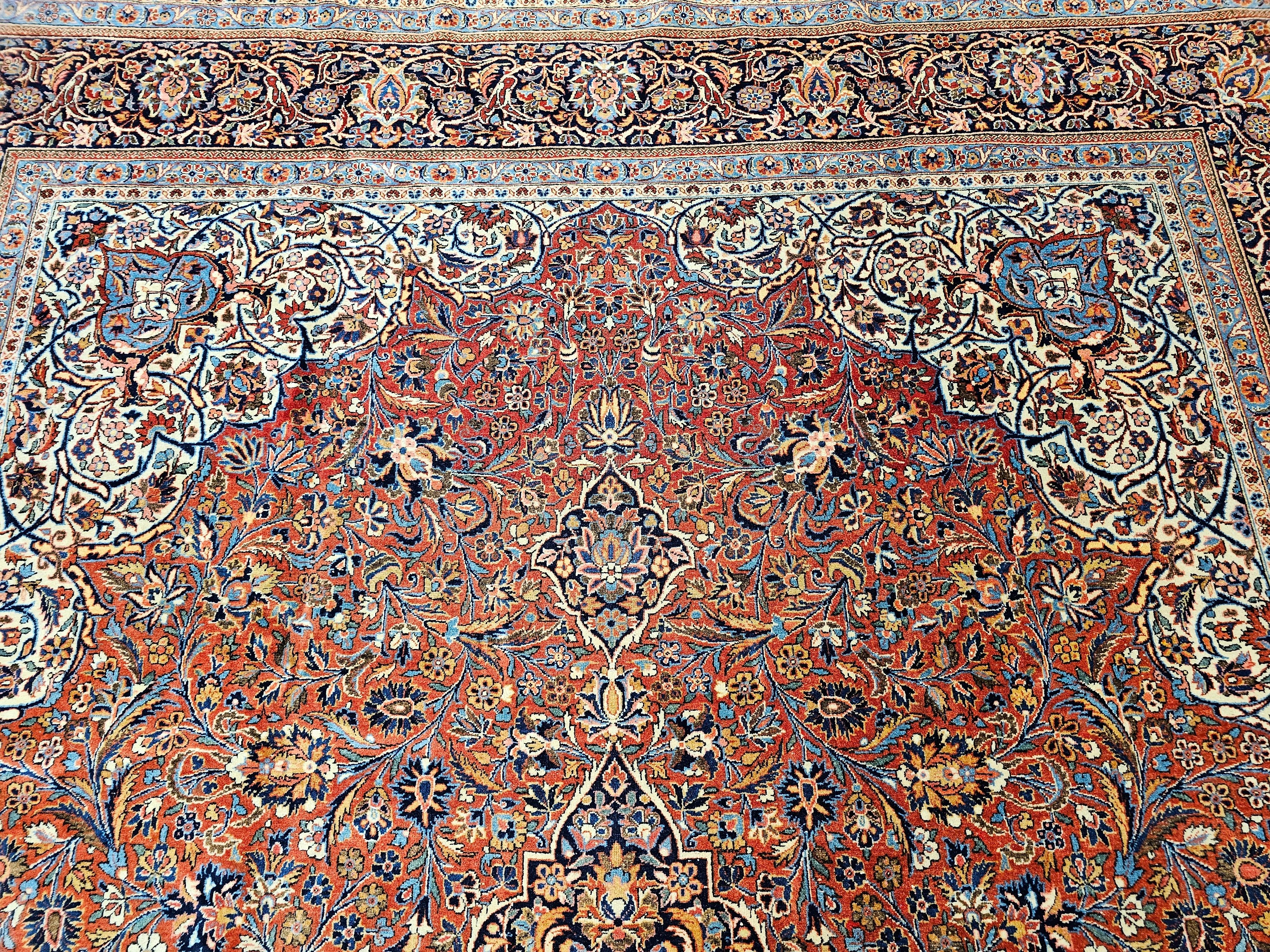 Early 20th Century Persian Kashan in a Floral Pattern in Red, Ivory, French Blue For Sale 4