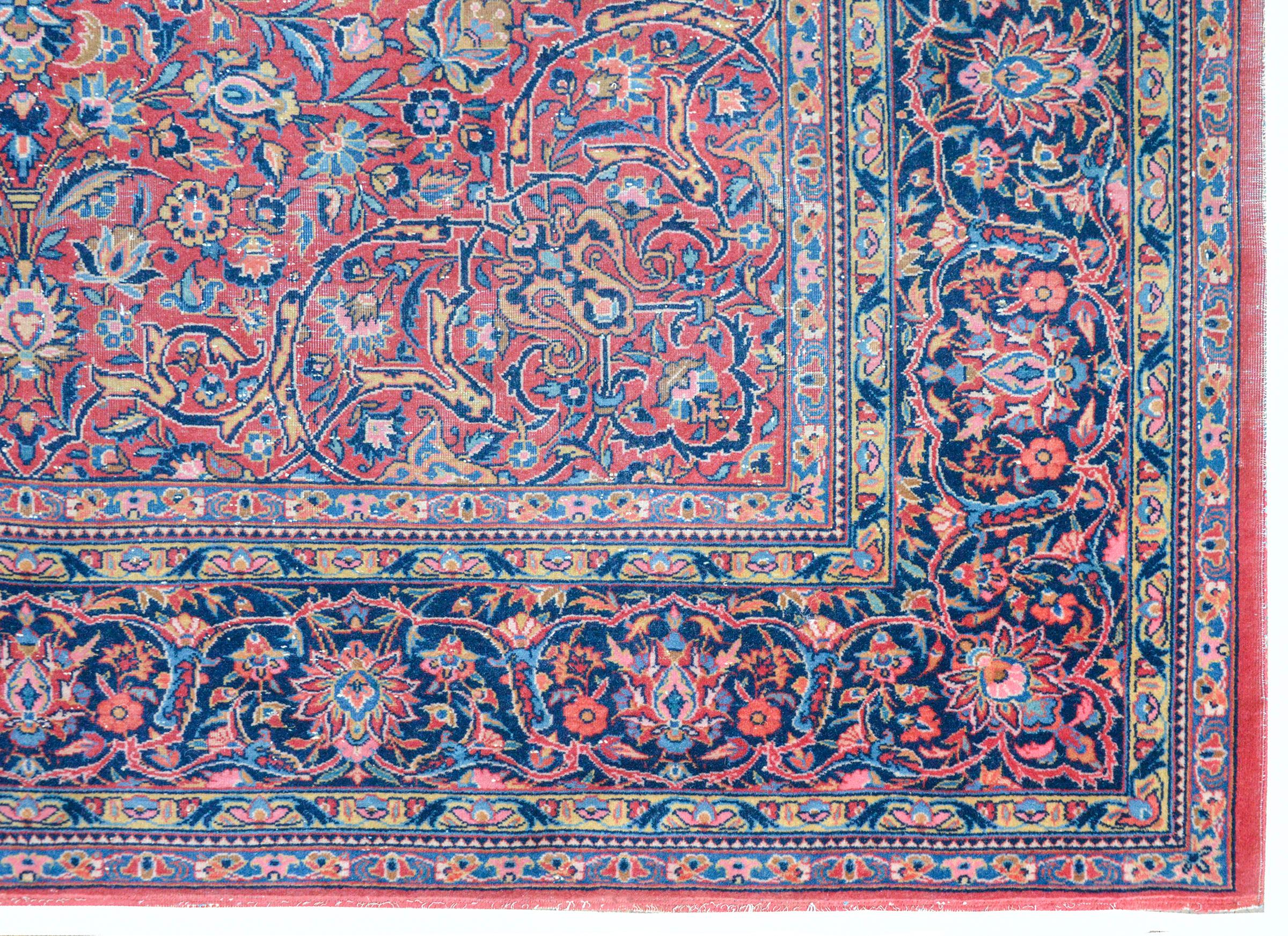 Early 20th Century Persian Kashan Rug For Sale 6