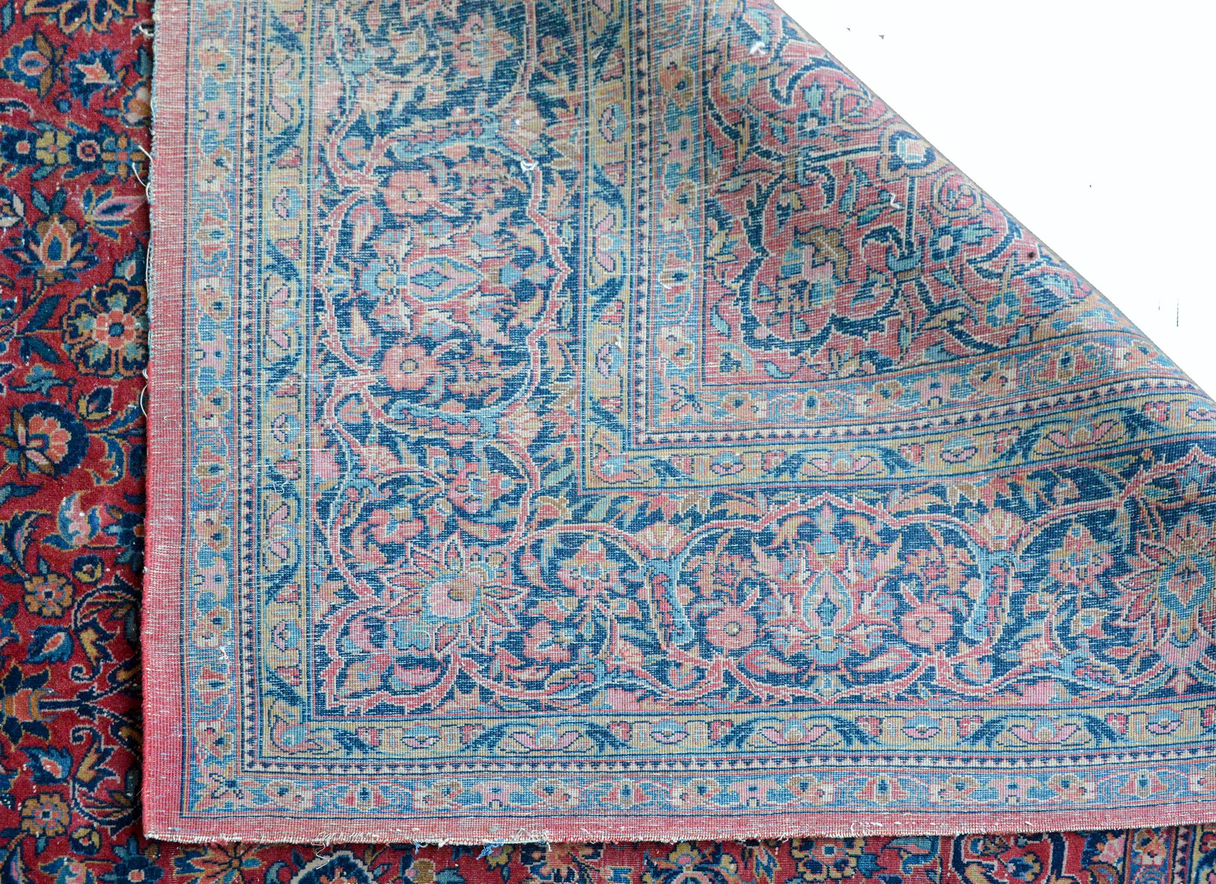 Early 20th Century Persian Kashan Rug For Sale 7