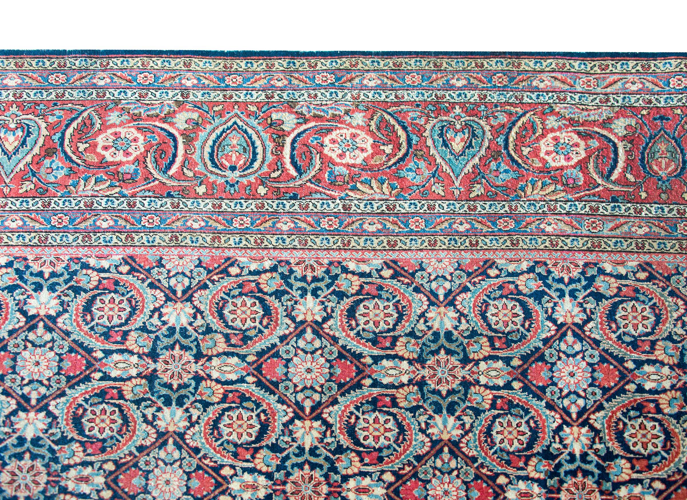 Early 20th Century Persian Kashan Rug For Sale 7