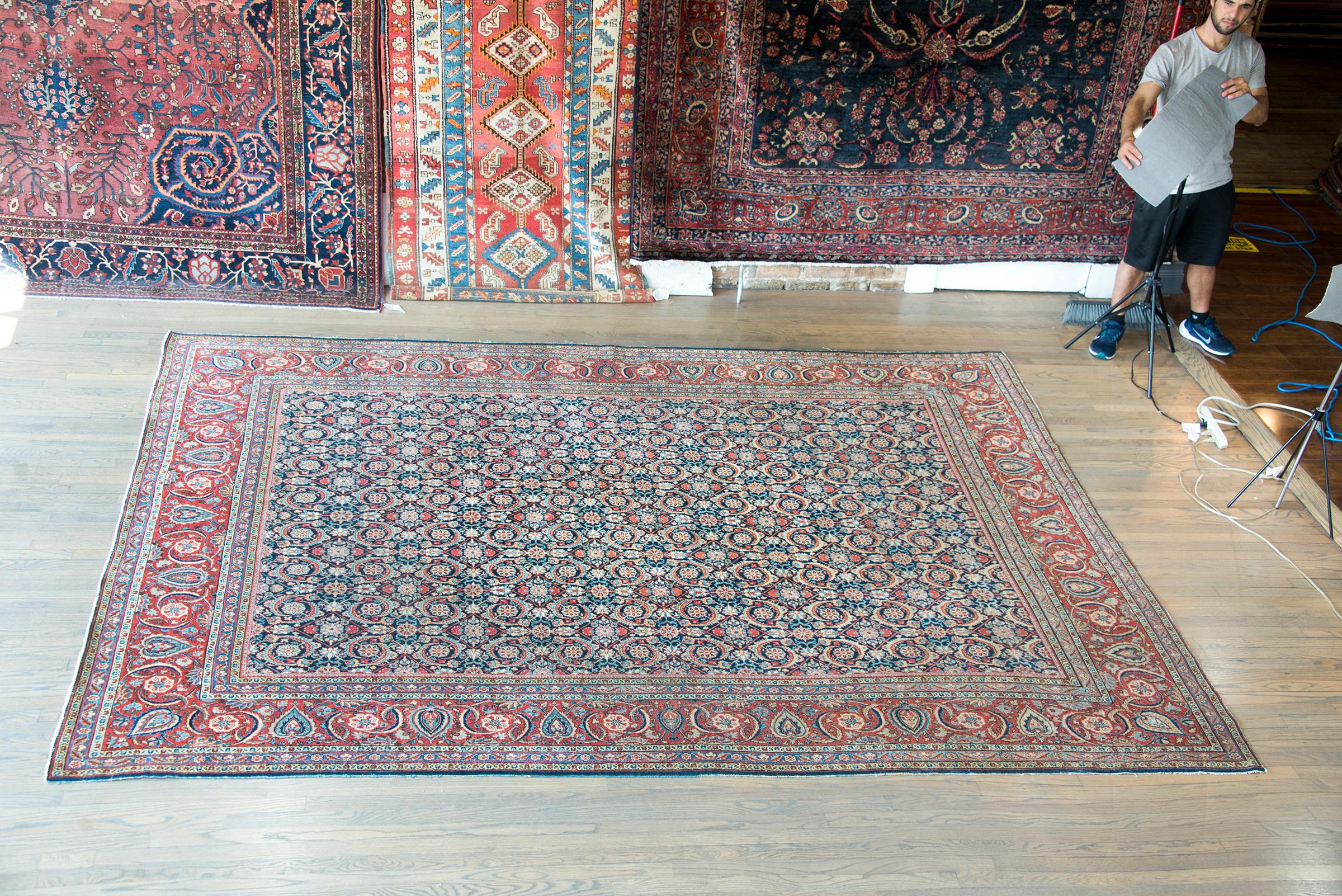 Early 20th Century Persian Kashan Rug For Sale 10