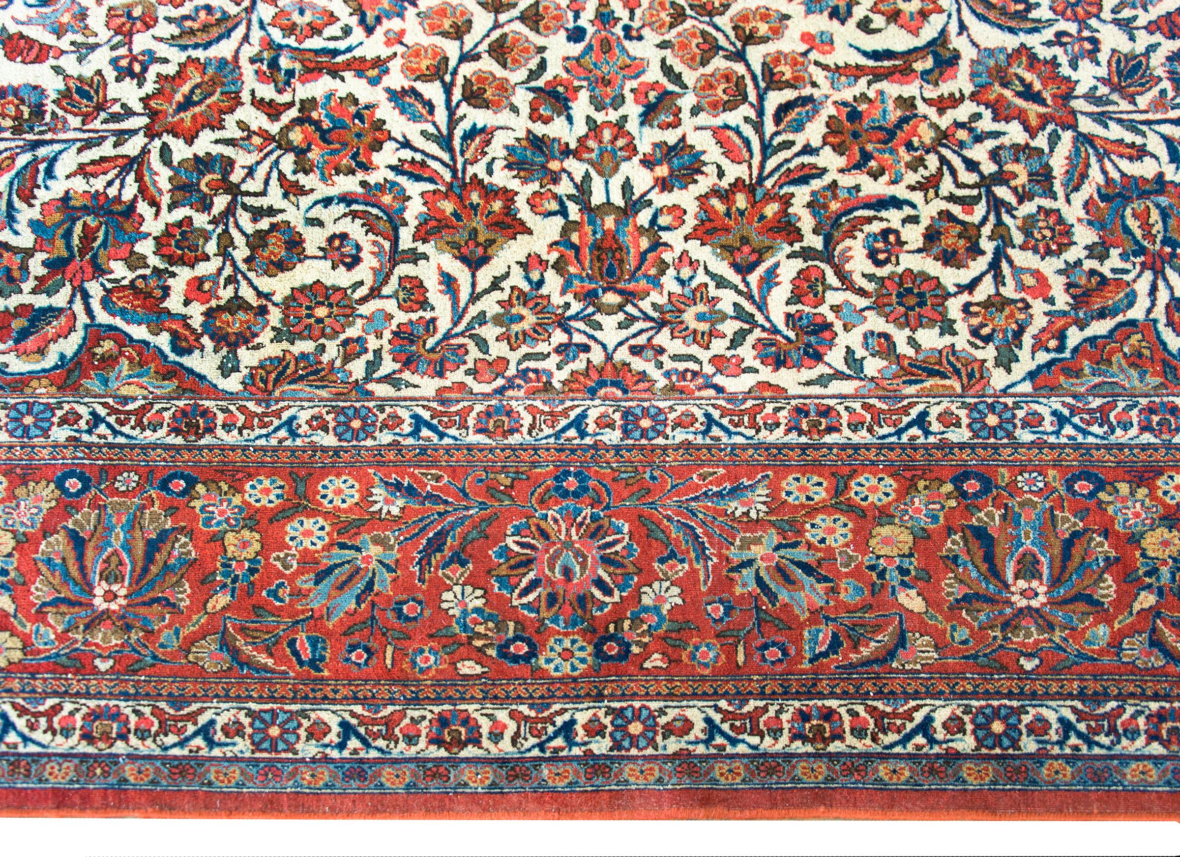 Early 20th Century Persian Kashan Rug In Good Condition For Sale In Chicago, IL