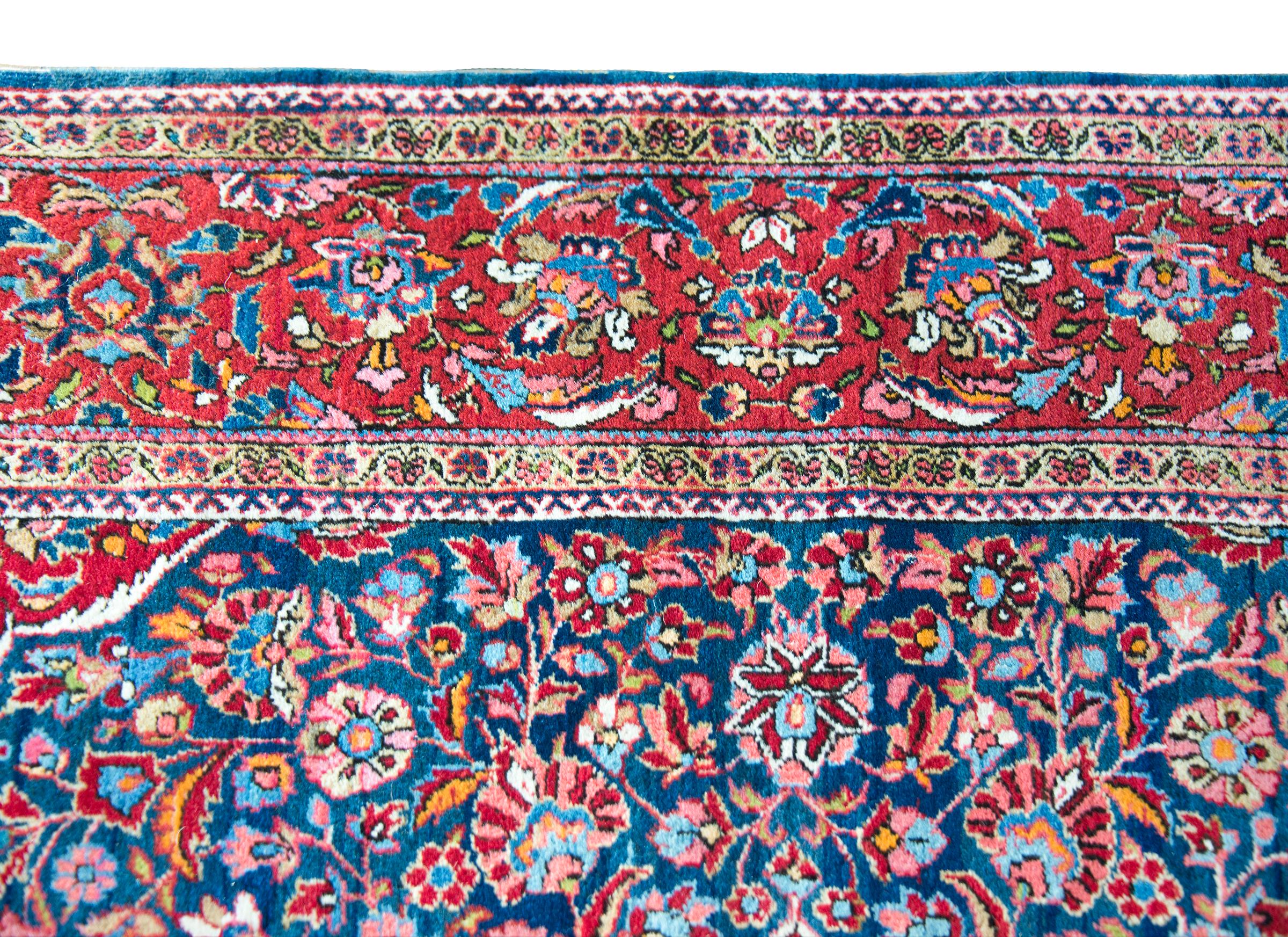 Early 20th Century Persian Kashan Rug For Sale 2