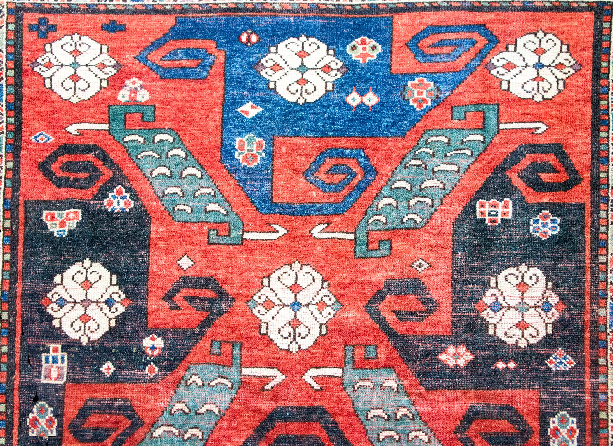 Early 20th Century Persian Kazak Rug For Sale 4