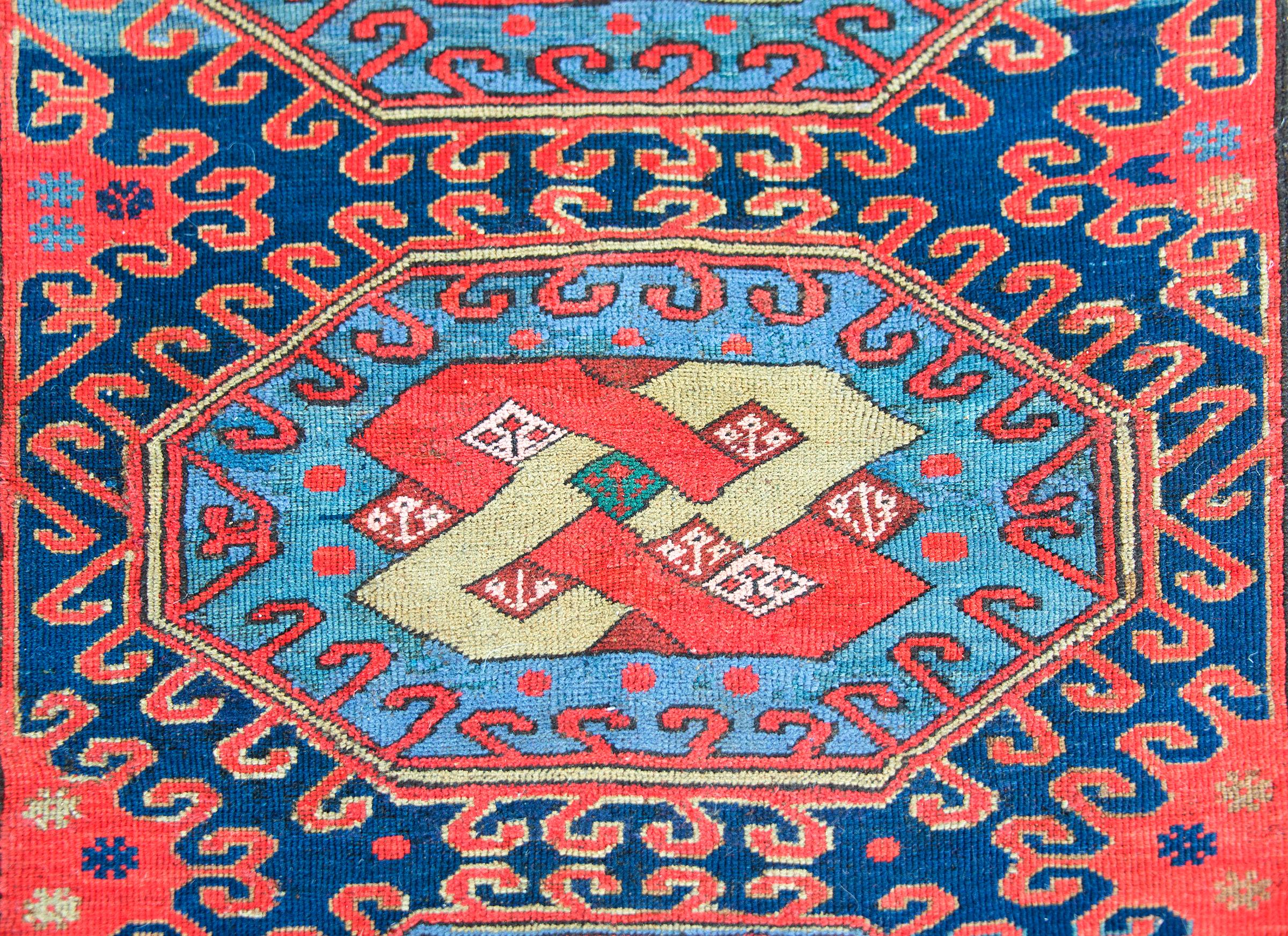 Early 20th Century Persian Kazak Rug For Sale 3