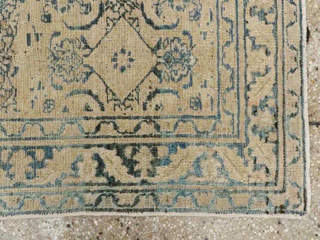 20ième siècle Tapis persan Khorassan du début du XXe siècle en vente