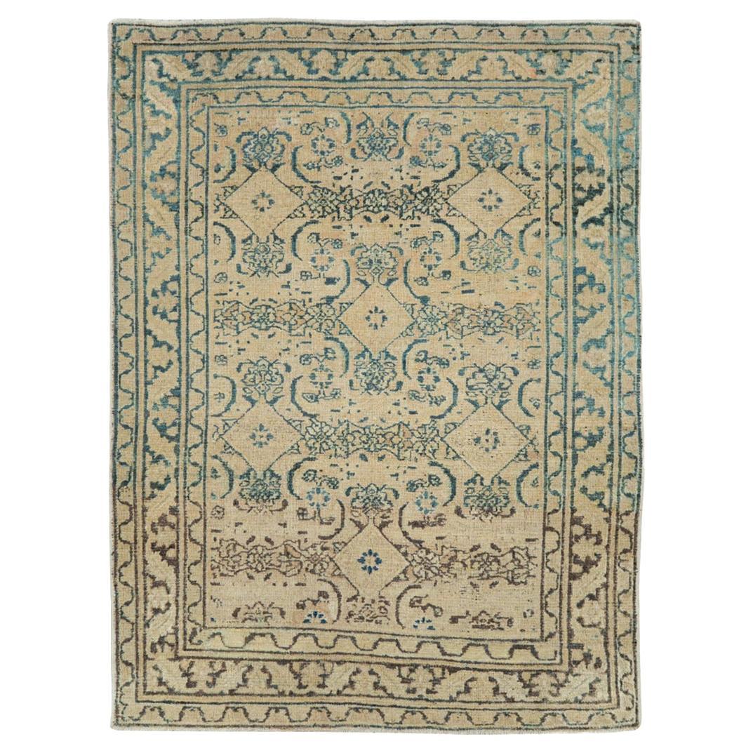 Tapis persan Khorassan du début du XXe siècle en vente