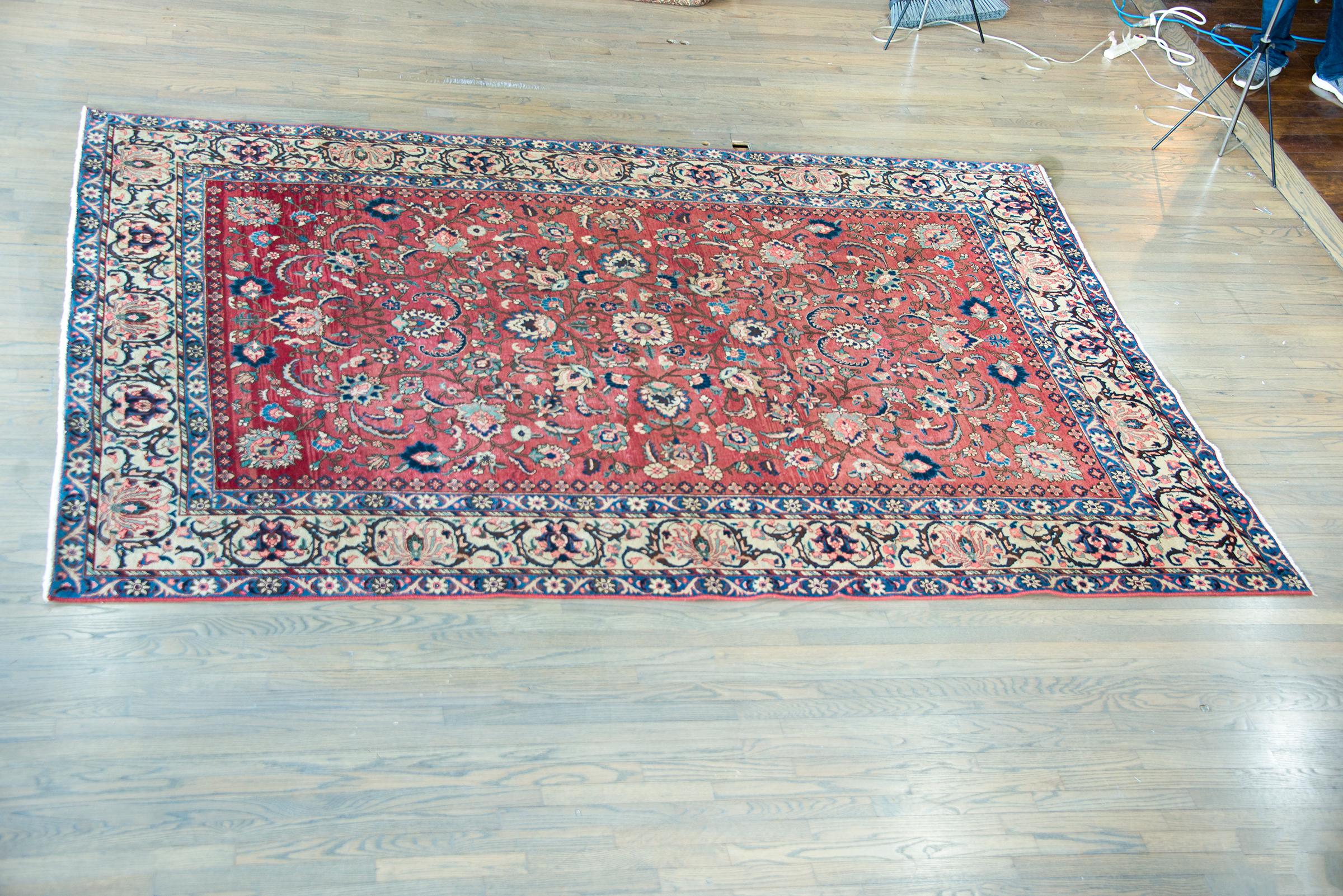 Early 20th Century Persian Khoy Rug For Sale 7
