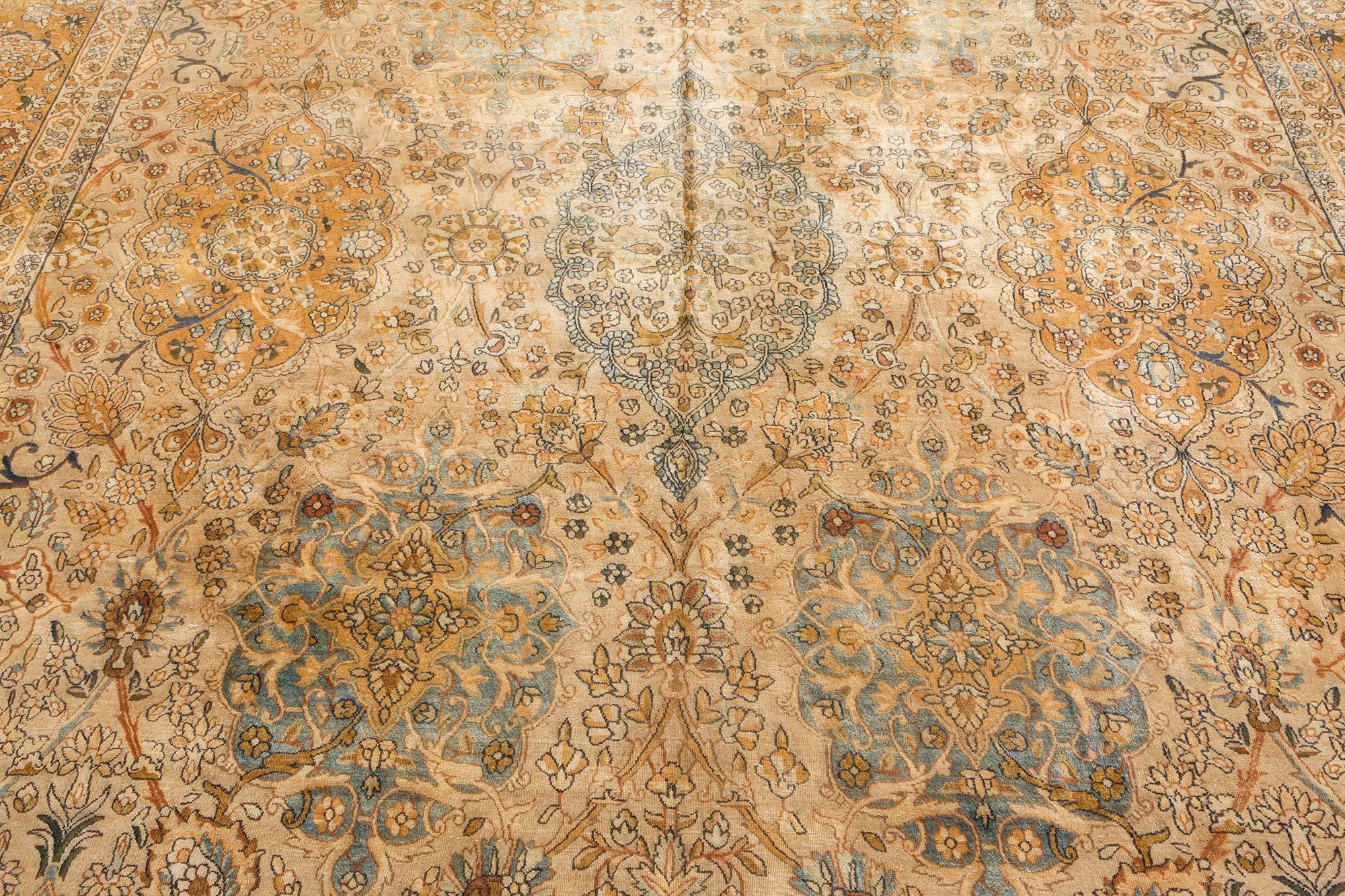 Early 20th Century Persian Kirman Botanic Rug In Good Condition For Sale In New York, NY