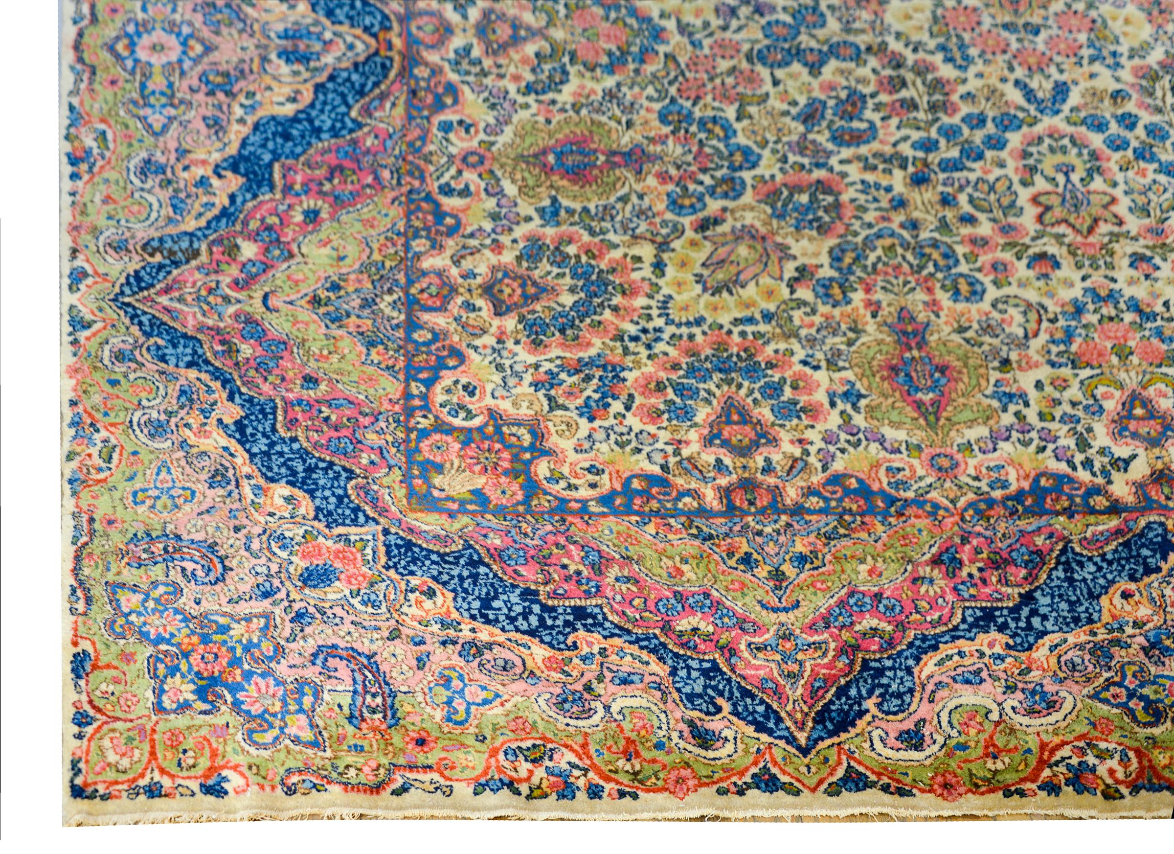 Early 20th Century Persian Kirman Rug 5